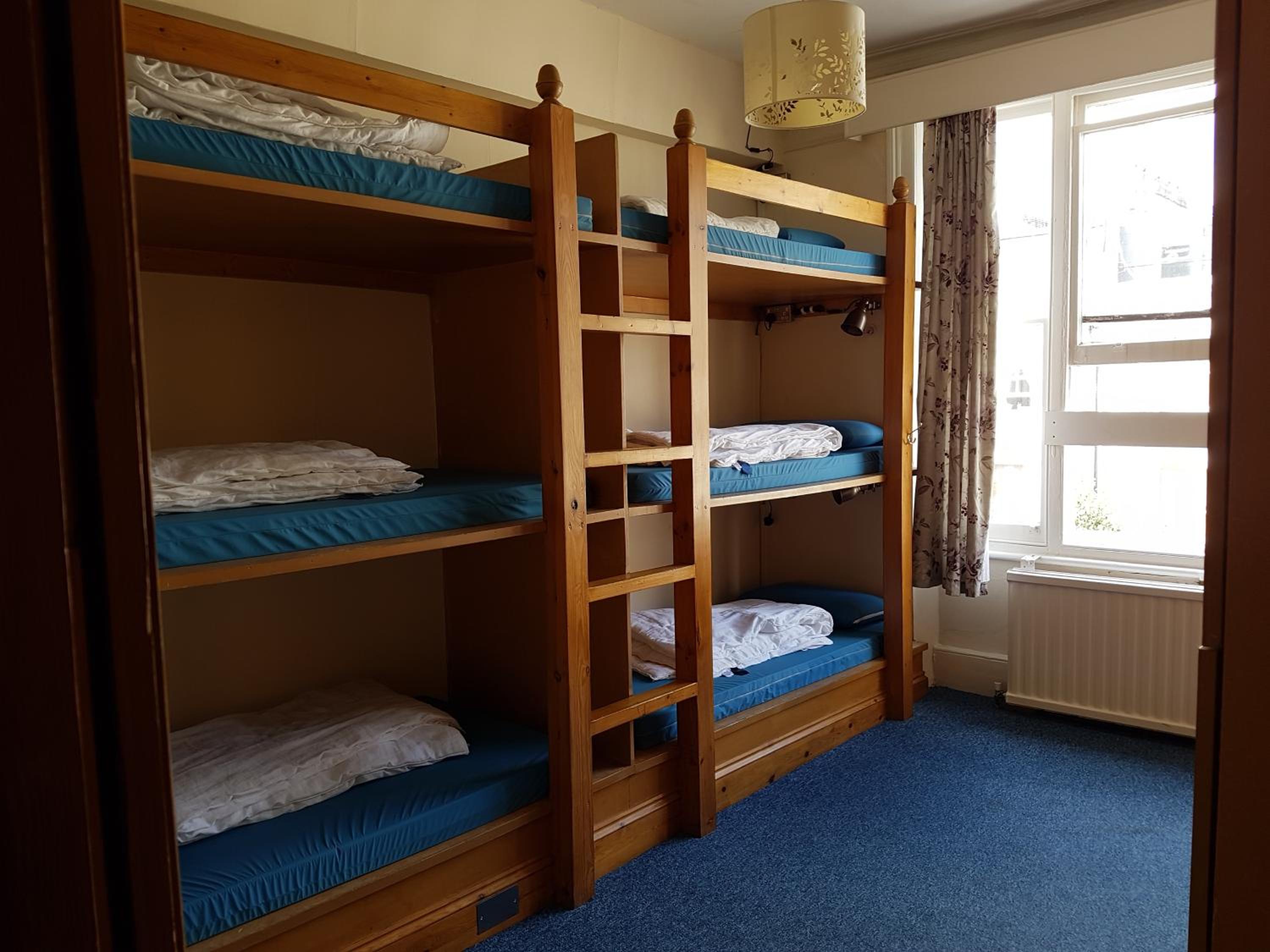 Bed in 6-Bed Female Dormitory Room photo 1