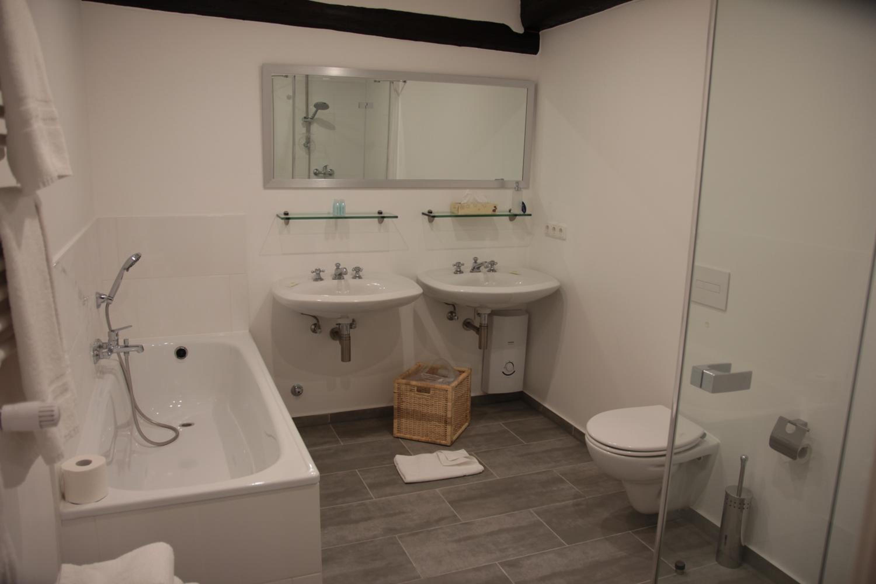 Comfort Quadruple Room - Photo 2