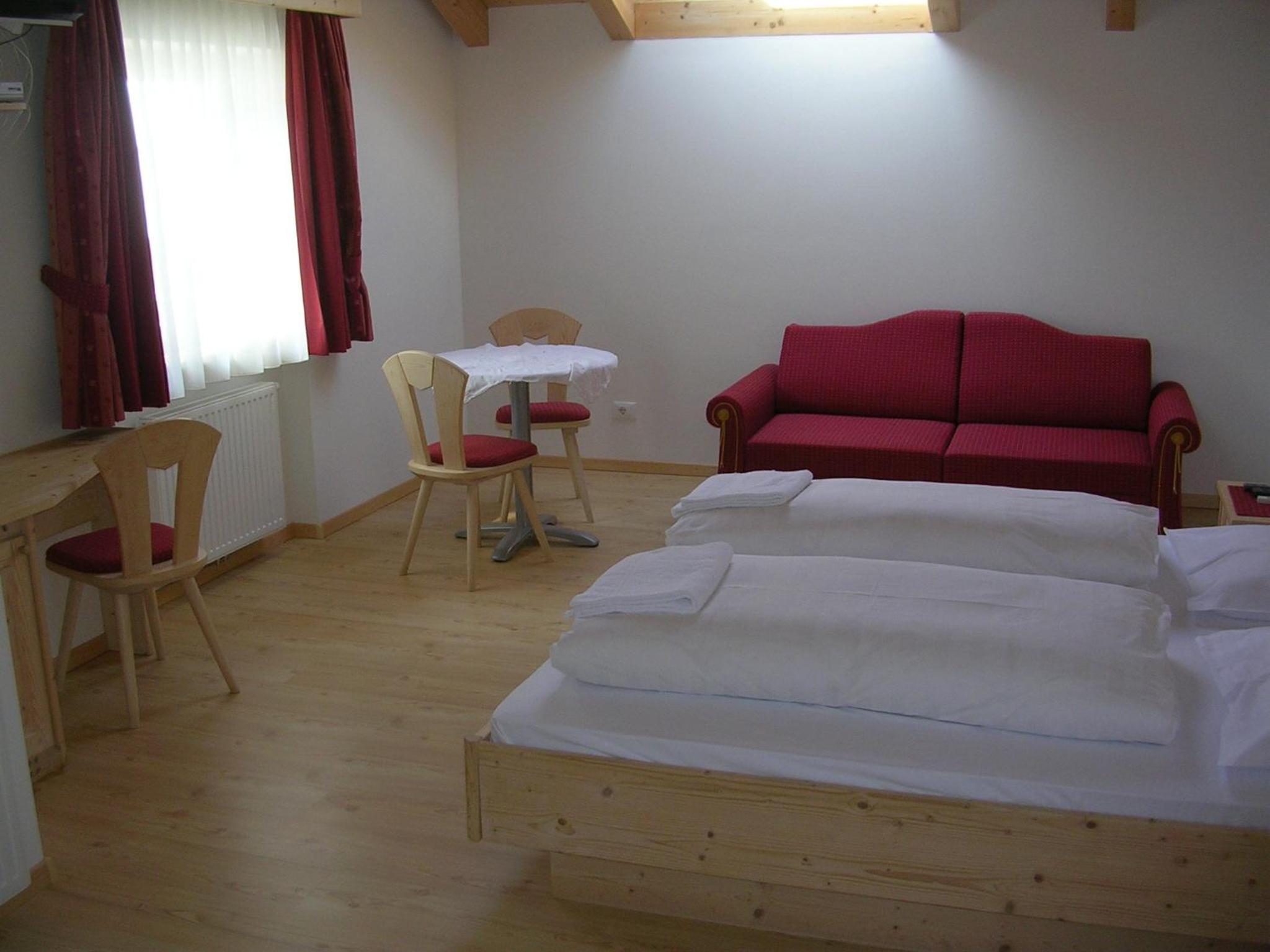 Junior Suite with Mountain View (2 Adults)  - Photo 1