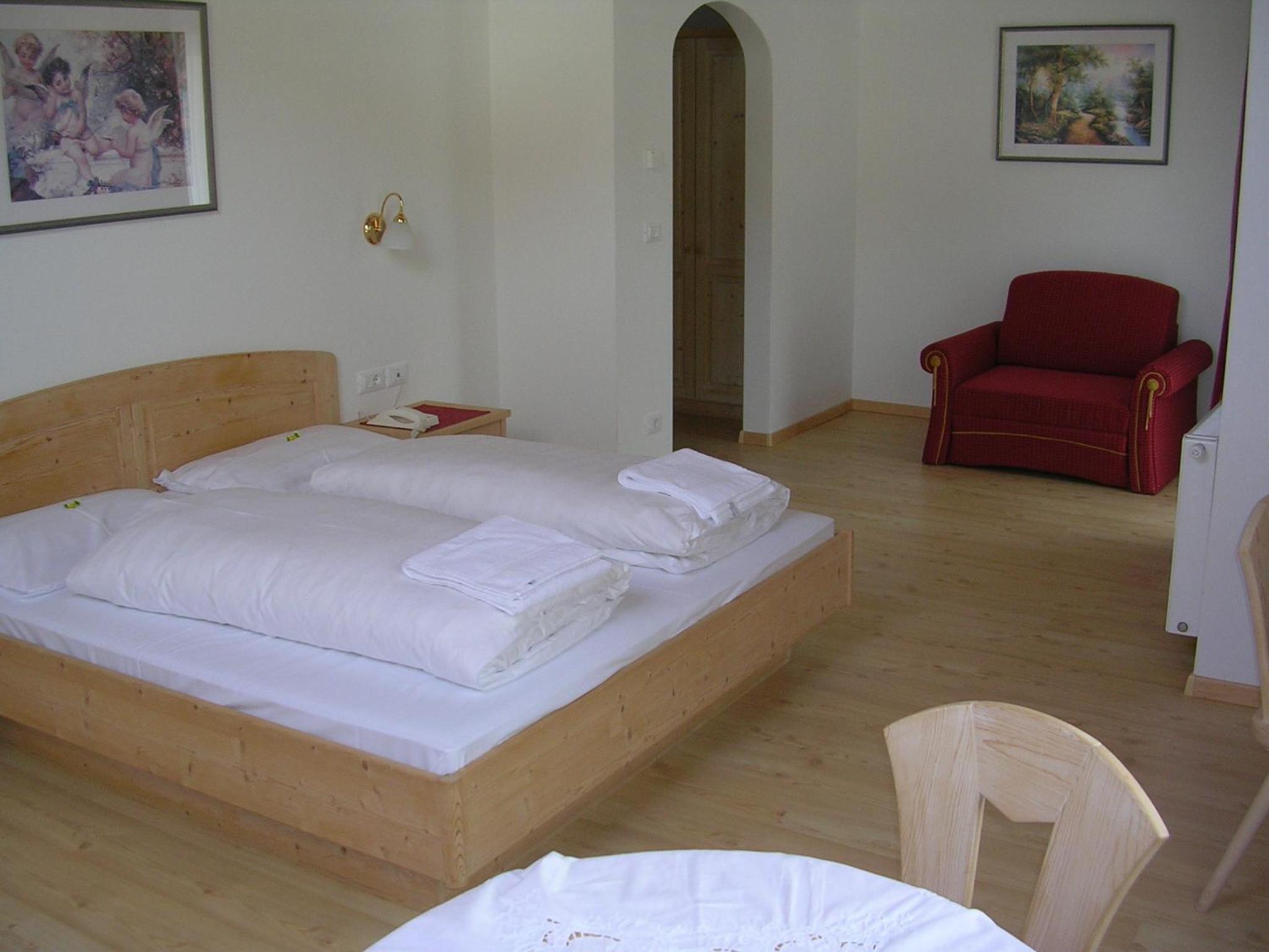Junior Suite with Mountain View (2 Adults)  - Photo 2