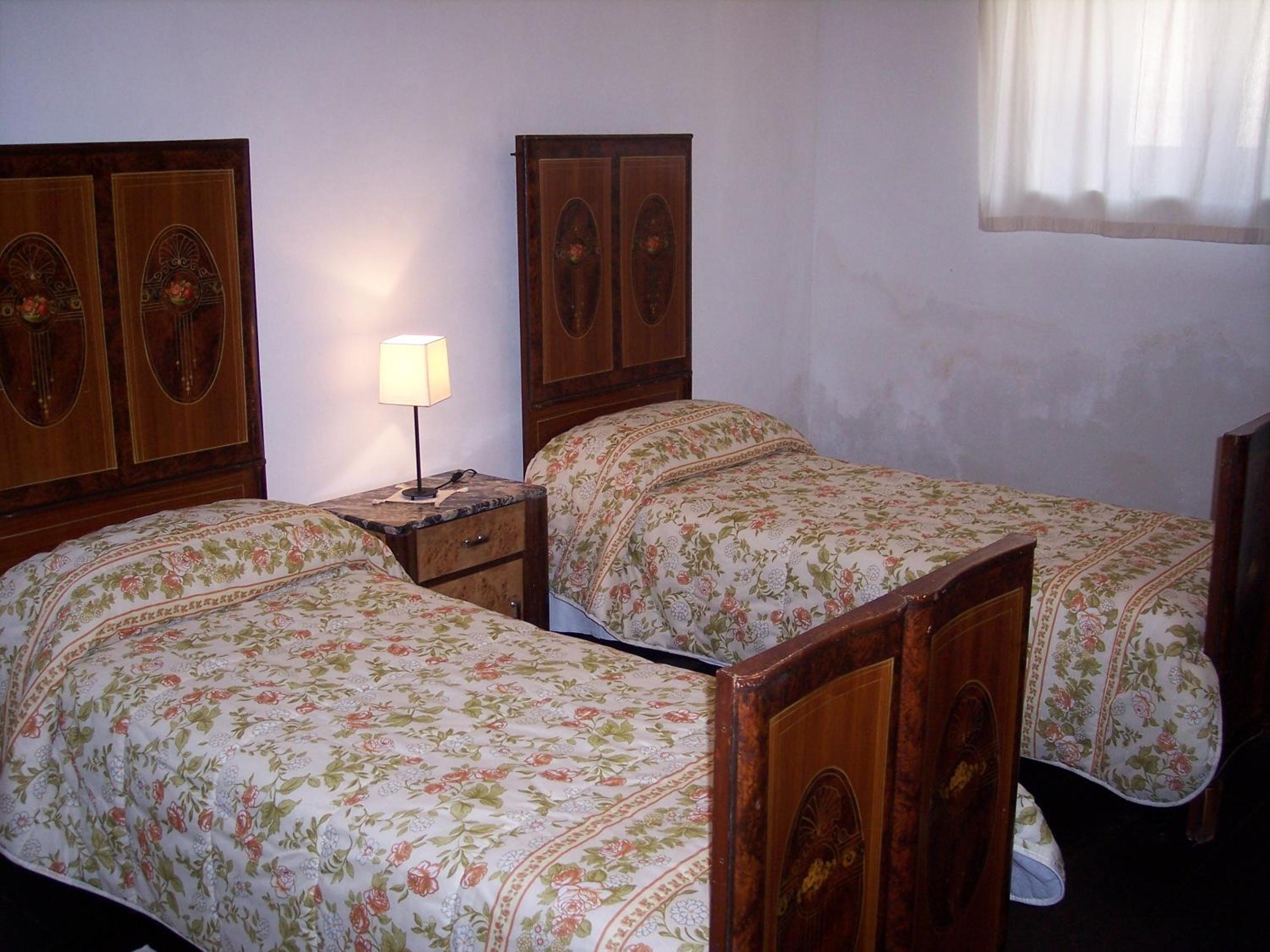 Two-Bedroom Apartment - Split Level (4 Adults) photo 3