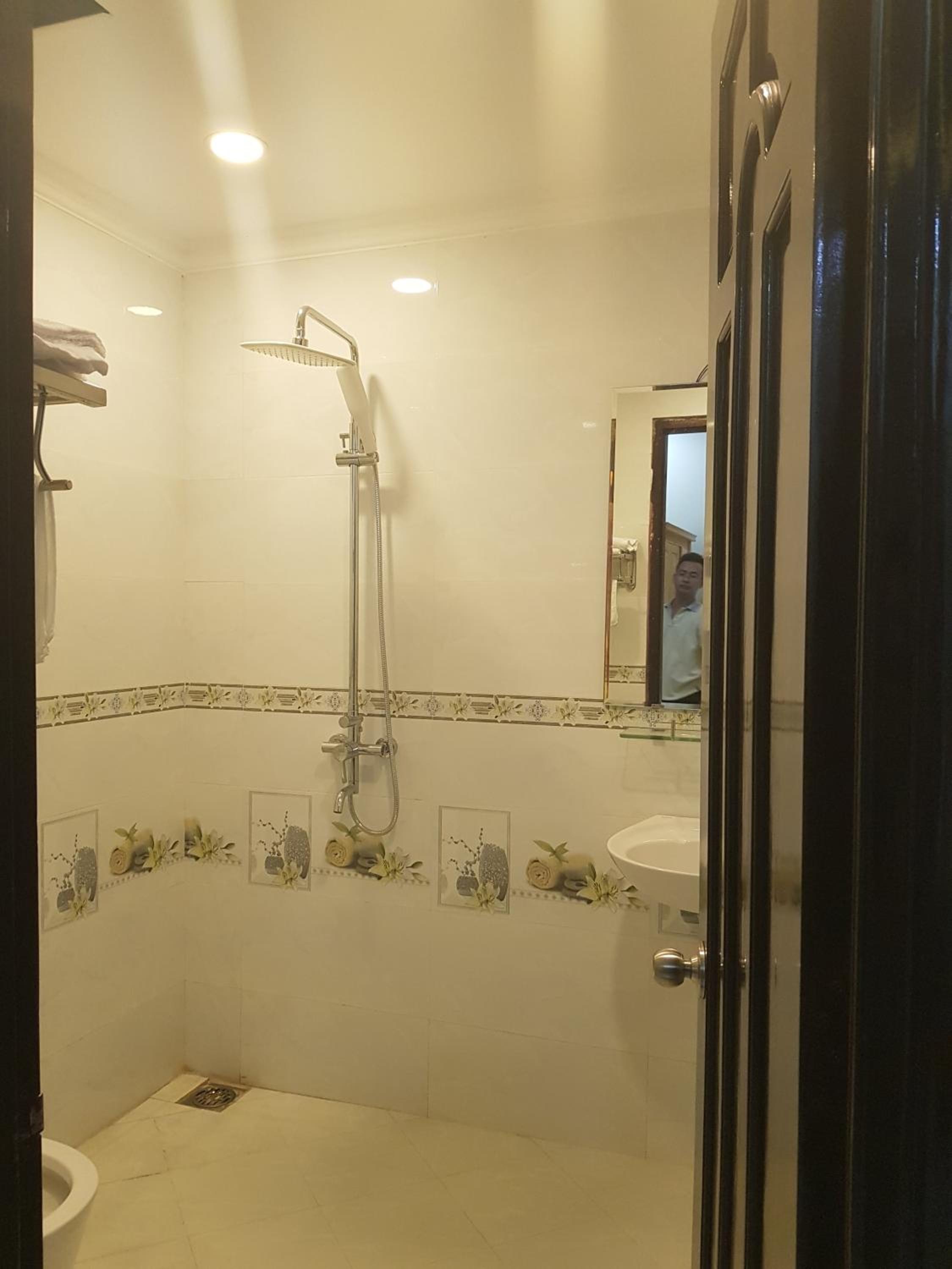 Double or Twin Room with Shower photo 2