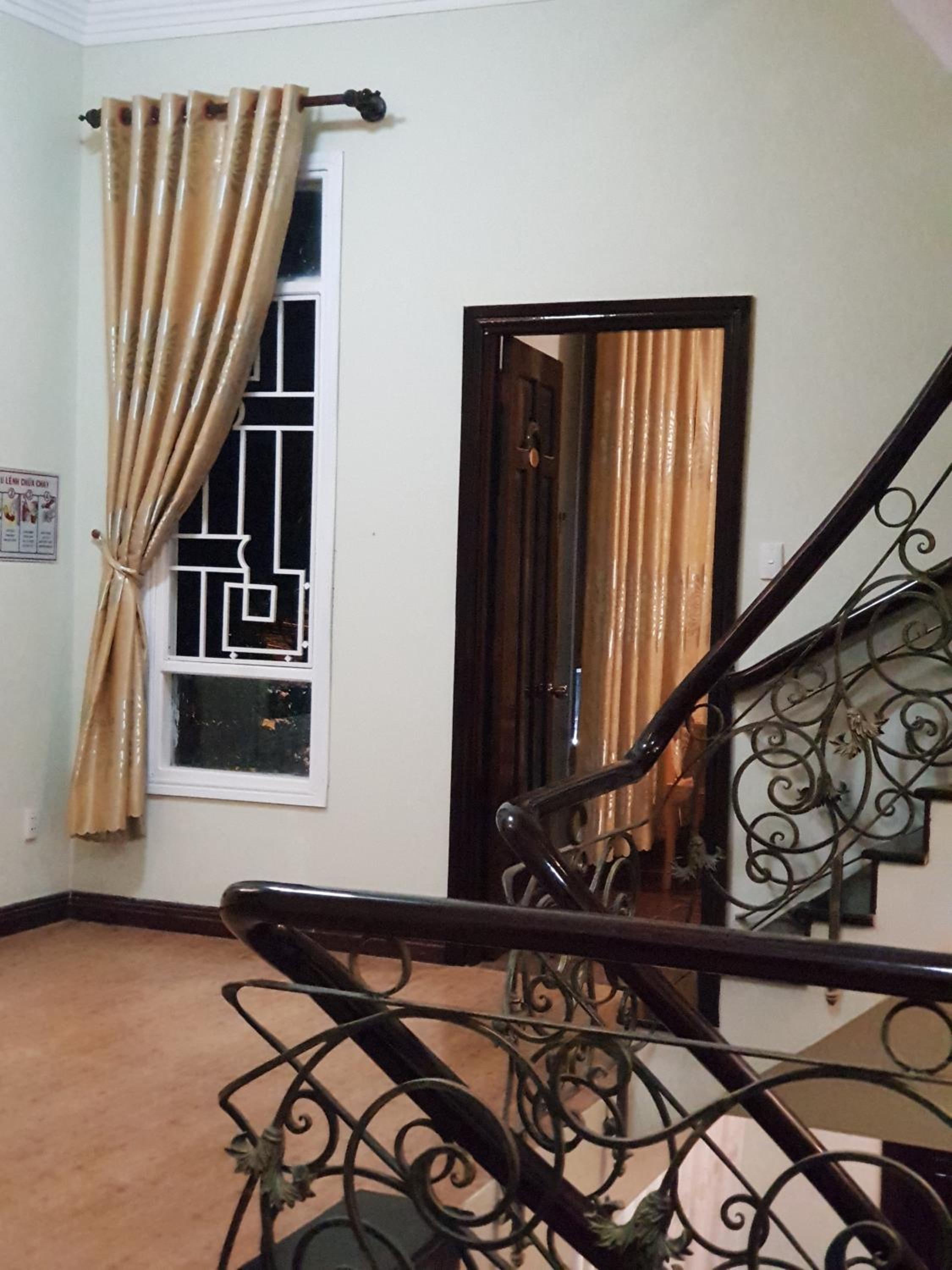 Standard King Room photo 3