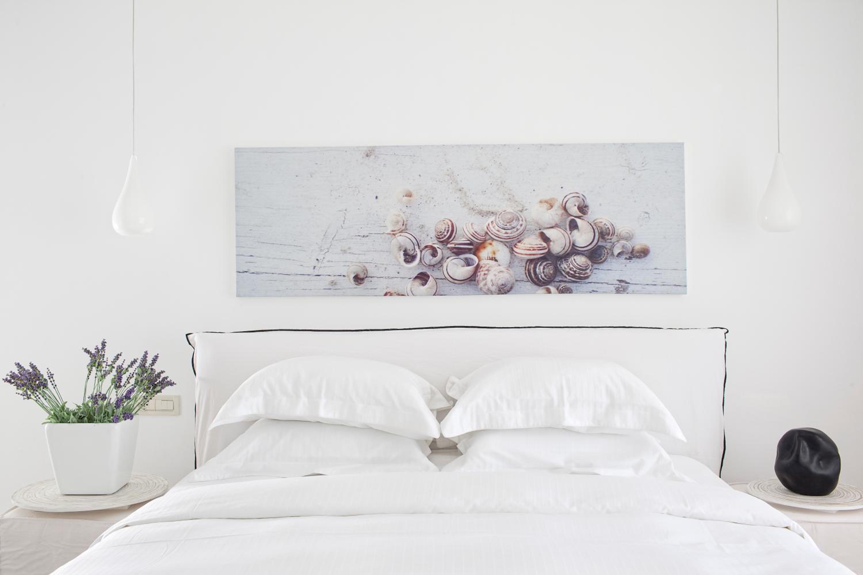 Elegante Suíte com Vista para o Mar e Hidromassagem