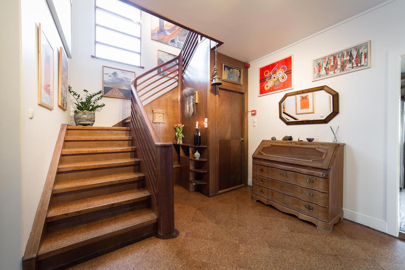 Double or Twin Room with Private Bathroom - Photo 4