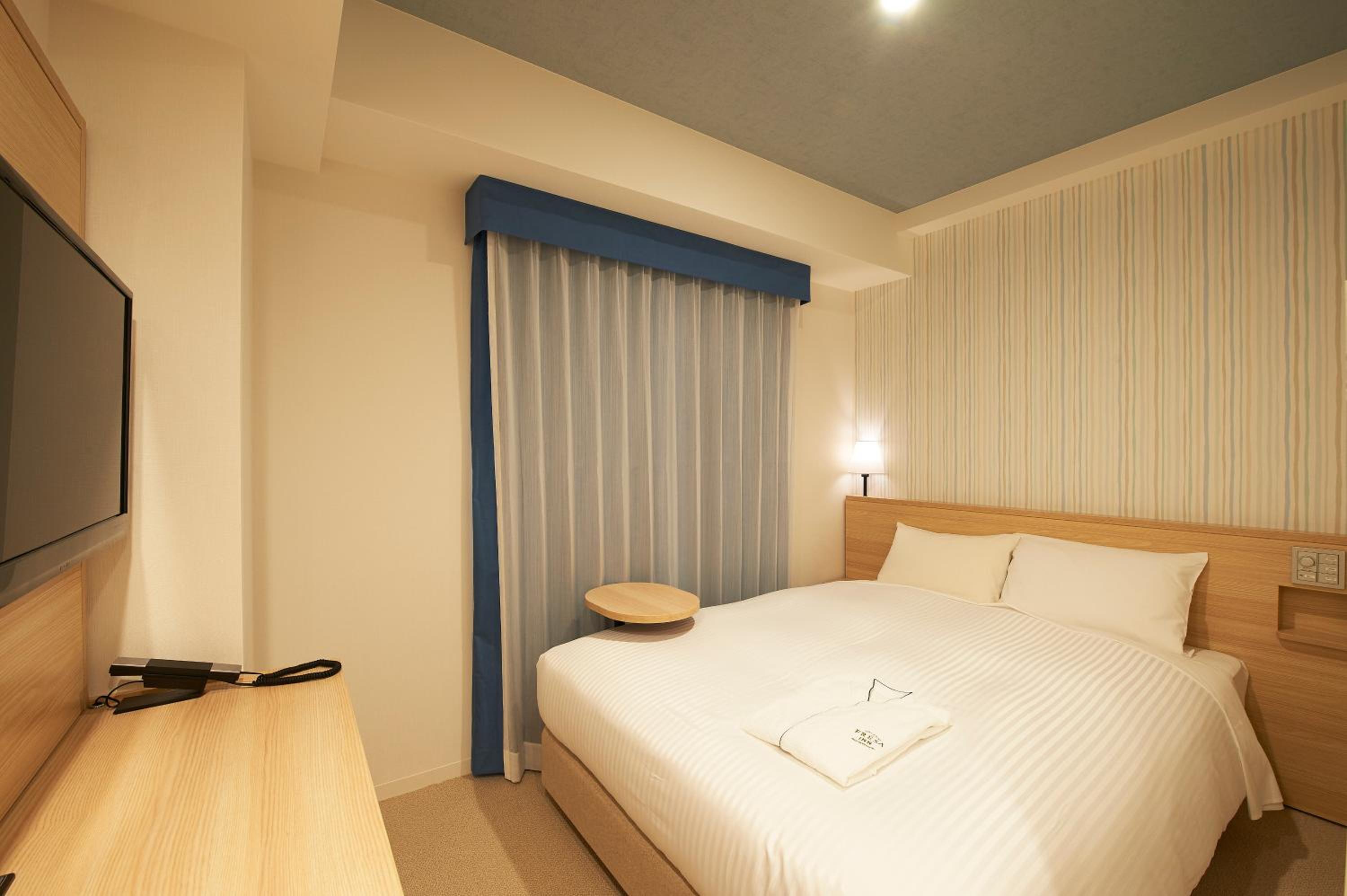 Single Room - Non-Smoking photo 1
