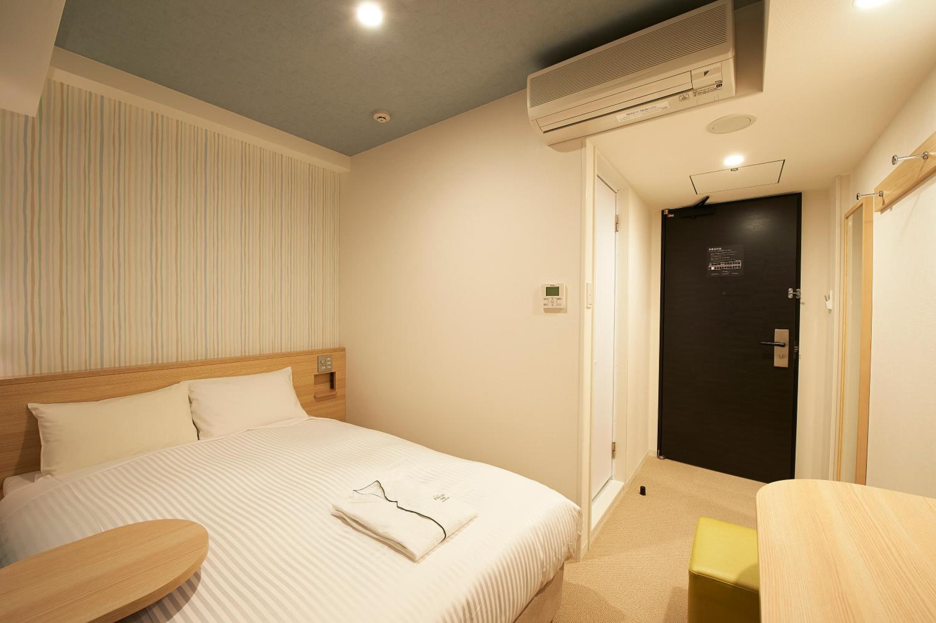 Single Room - Non-Smoking photo 2