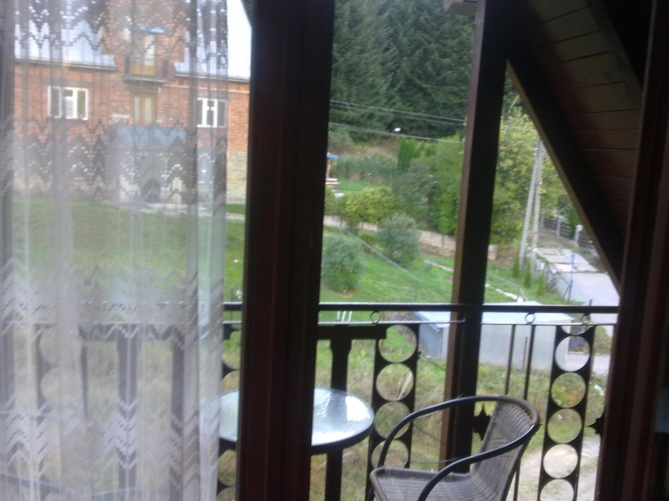 Double Room with Balcony and Shared Bathroom photo 3