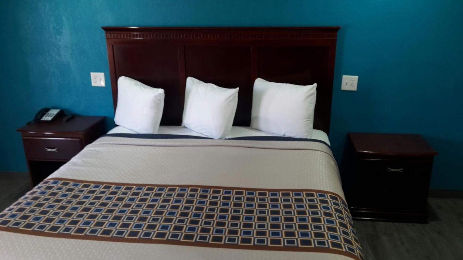 Large Single Room photo 1