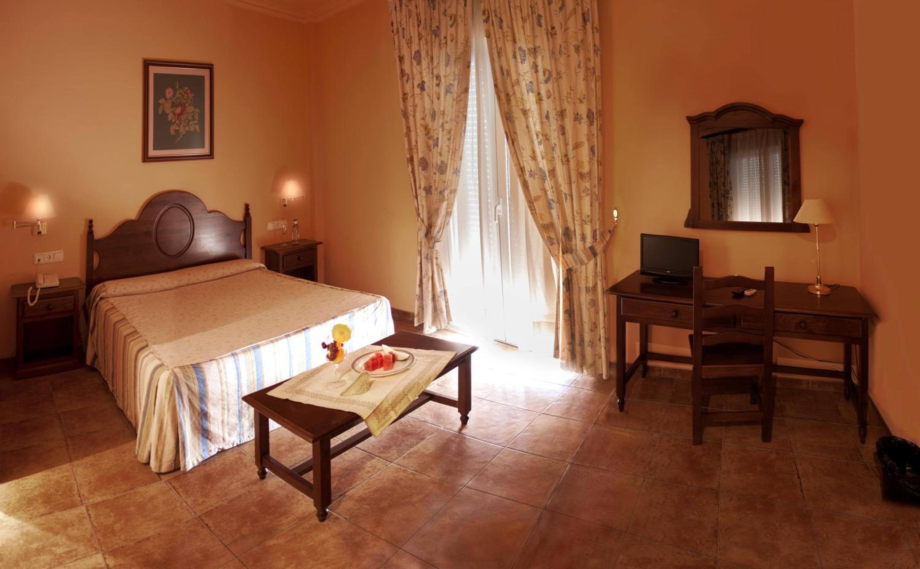 Habitación Doble o con Dos Camas