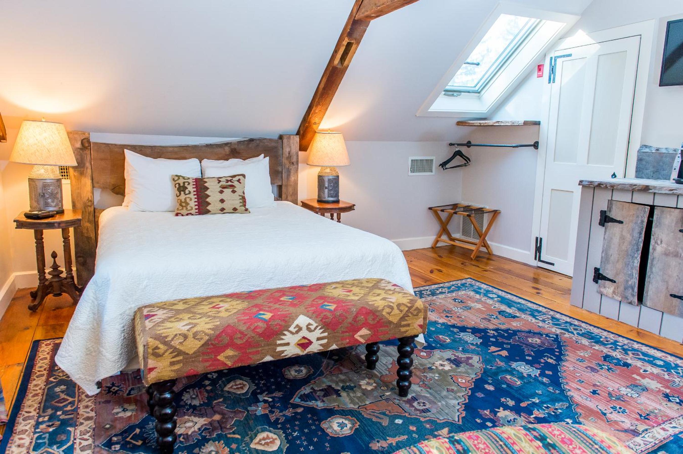 Standard Queen Room photo 3
