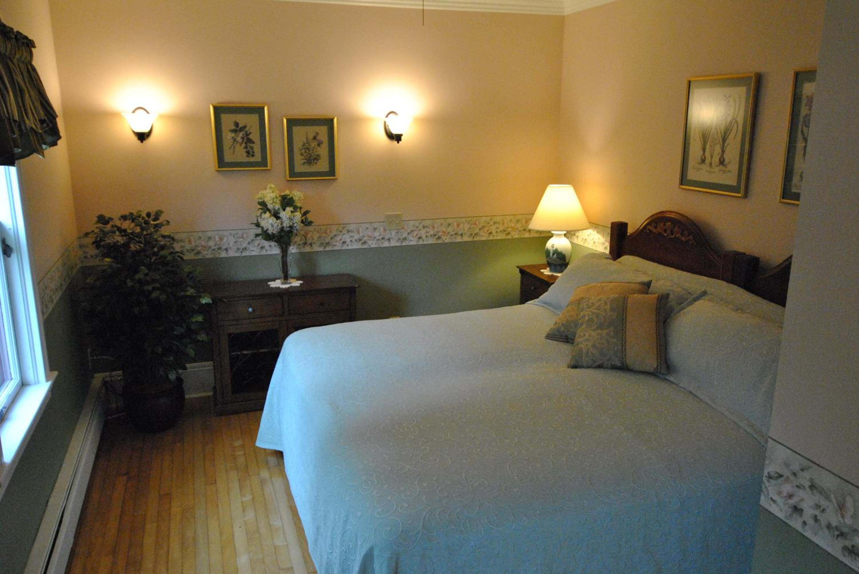 King Room - Van Horne Room