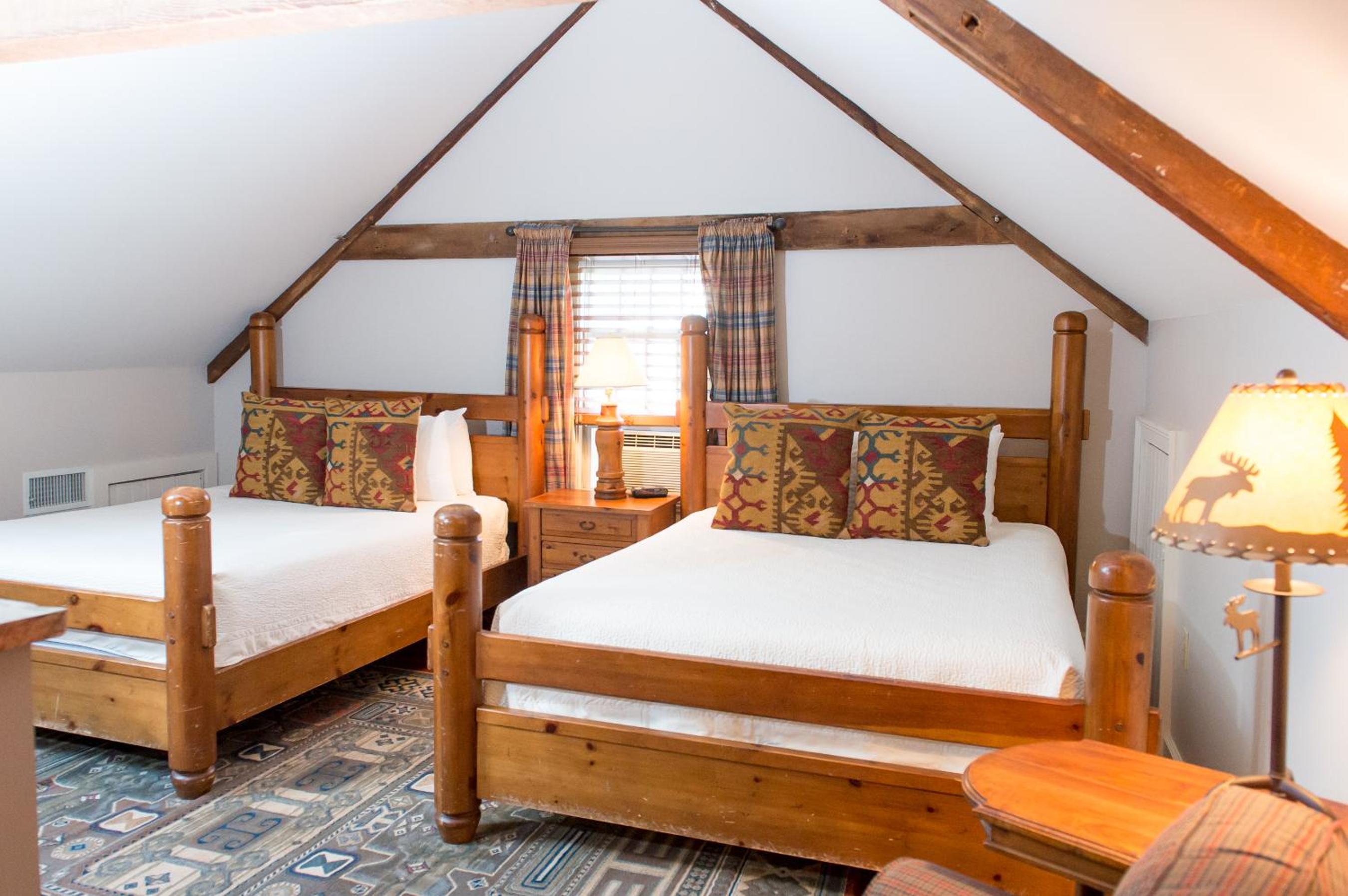 Deluxe Queen Room photo 2
