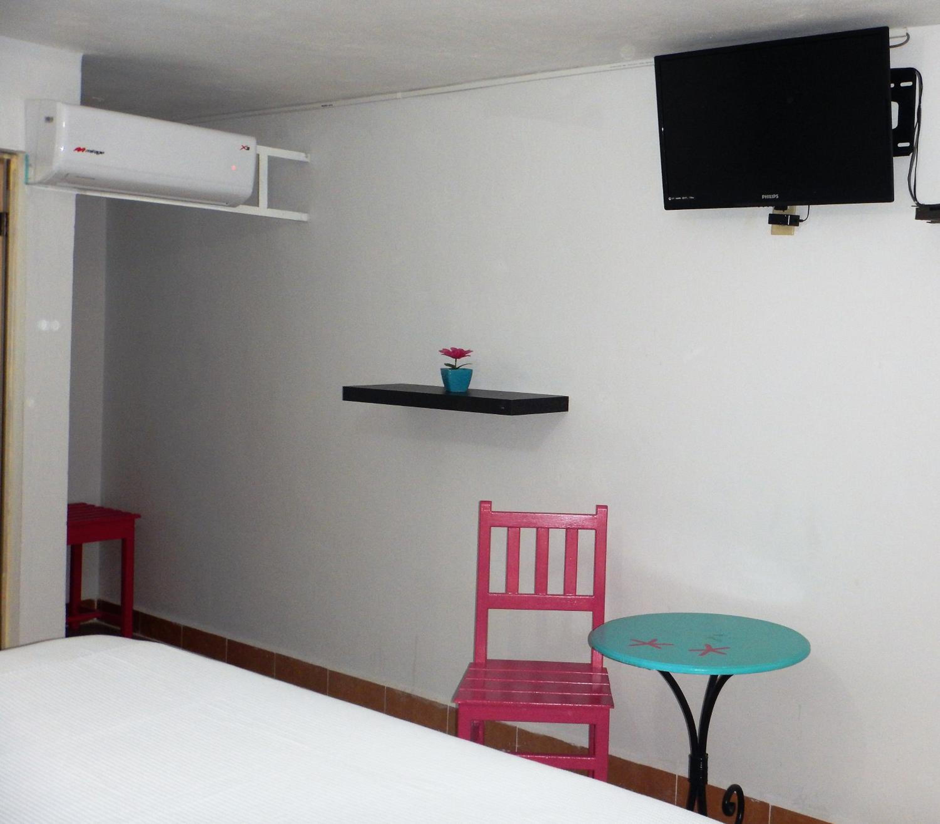 Deluxe King Room photo 3