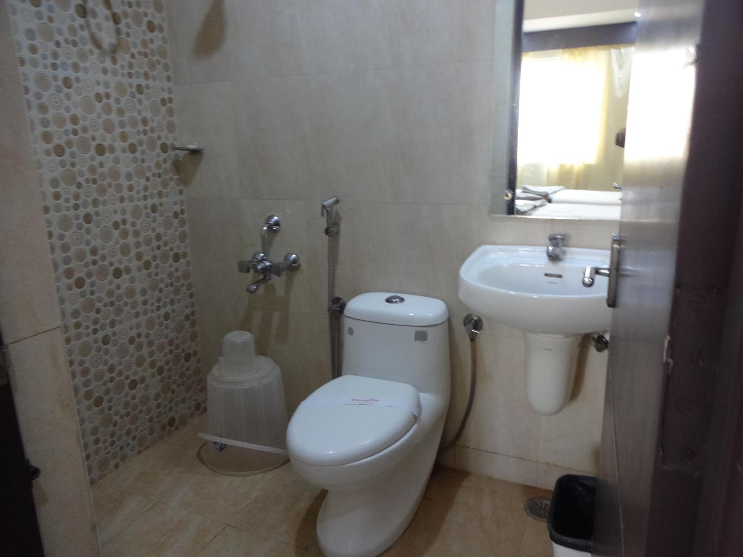 Deluxe Double Room - Photo 52