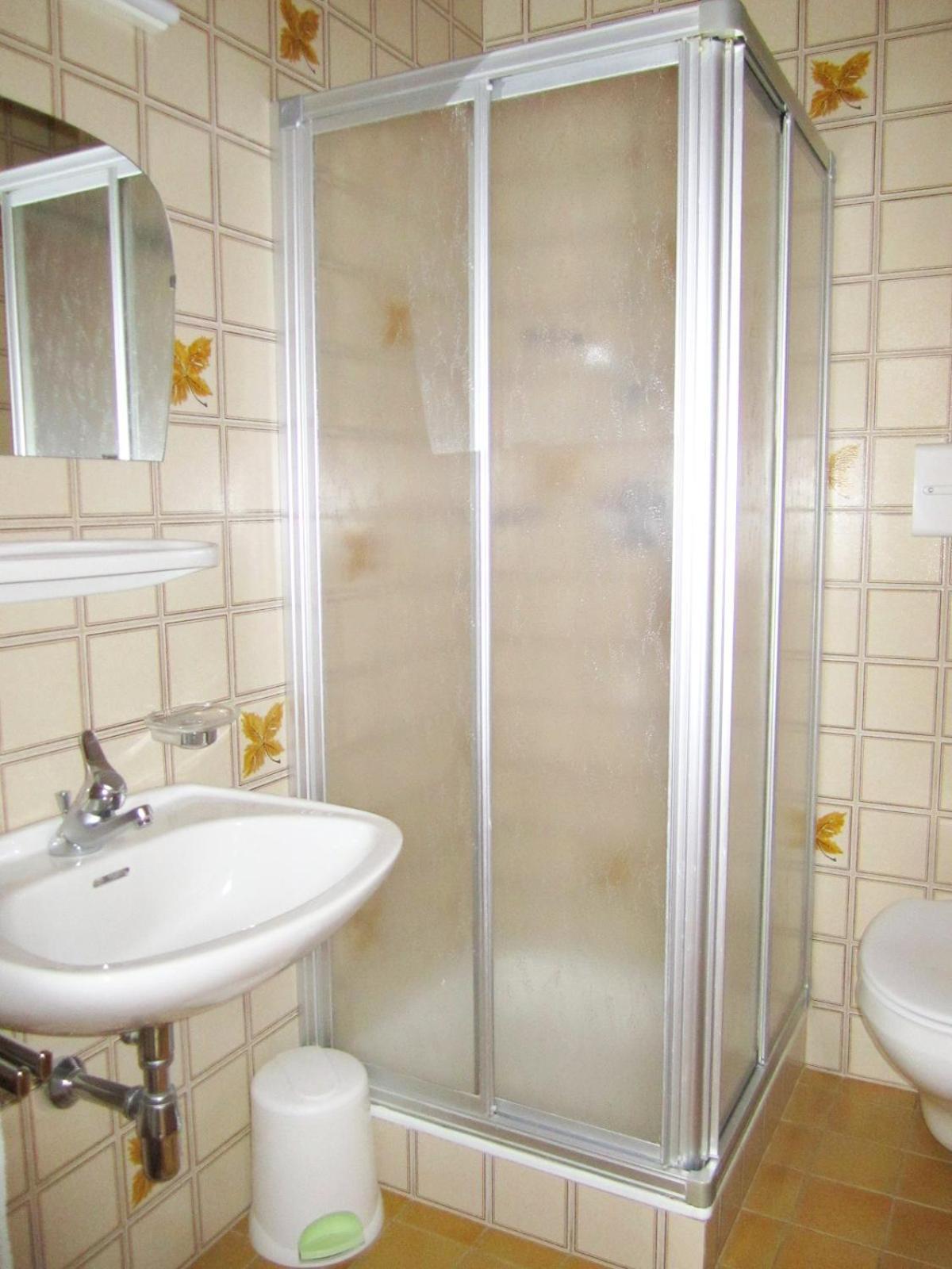 One-Bedroom Apartment with Balcony (2 Adults) photo 3