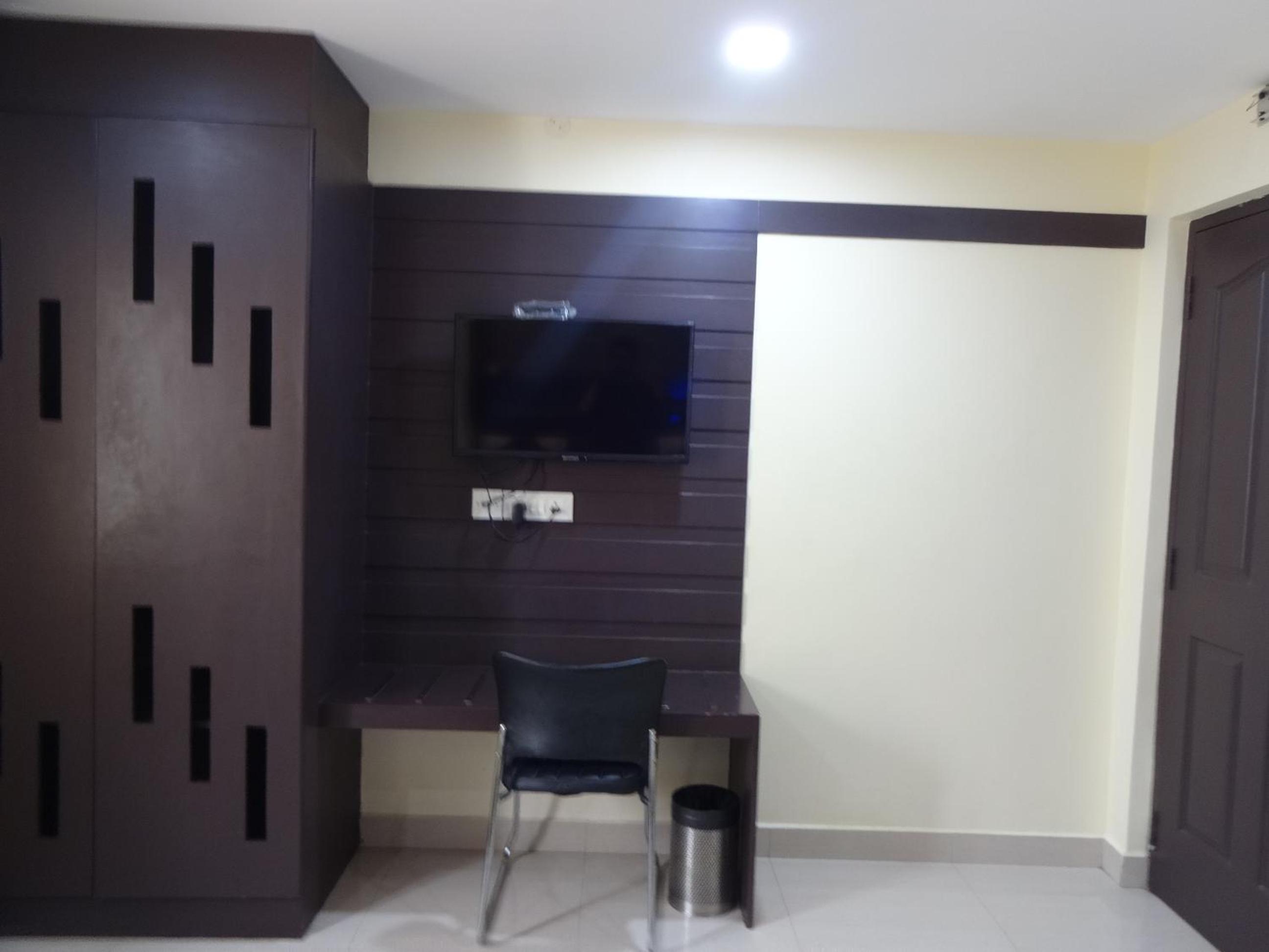 Deluxe Double Room - Photo 56