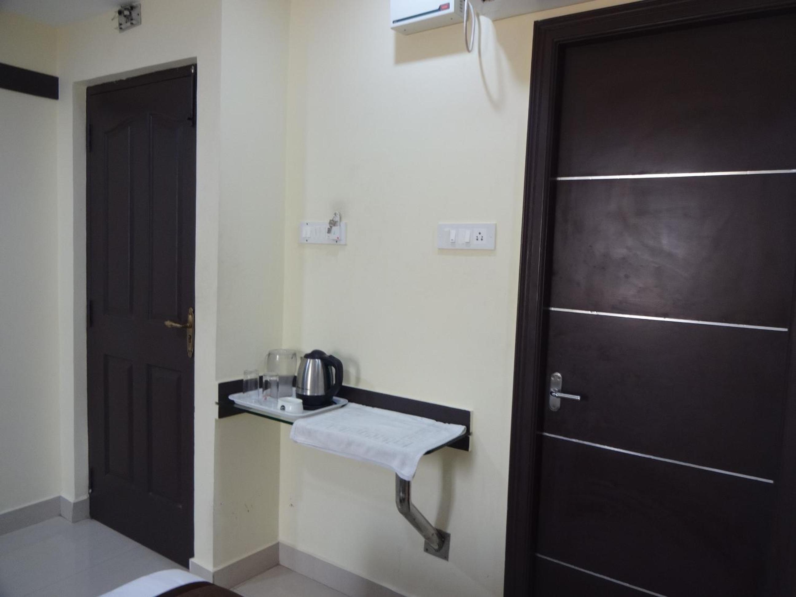 Deluxe Double Room - Photo 55