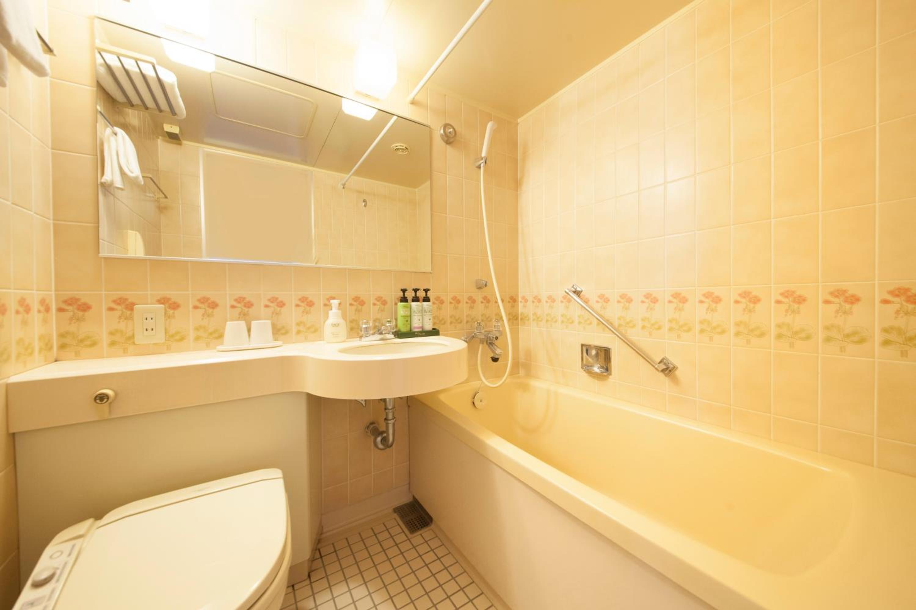 Standard Twin Room - Smoking - Photo 5