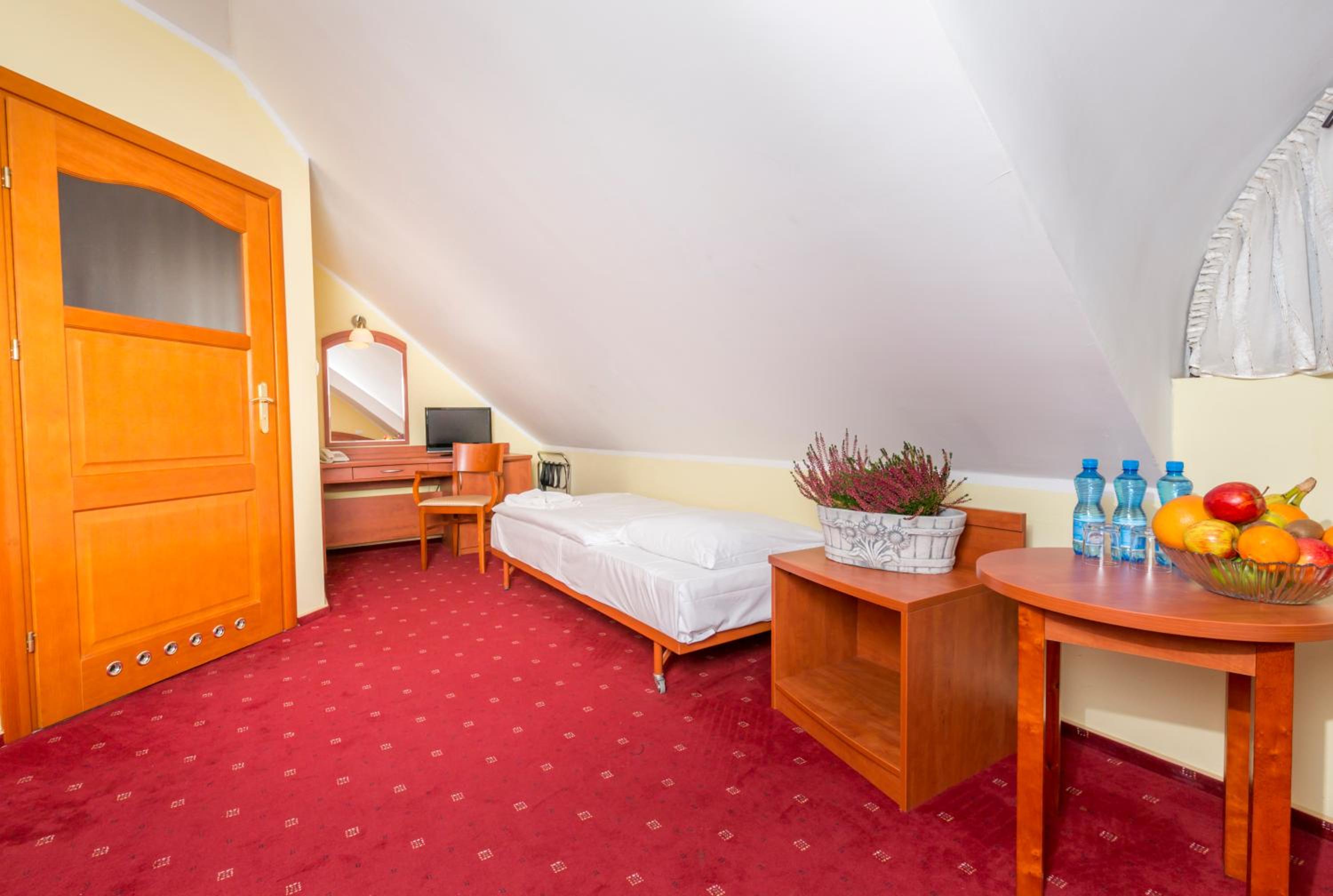 Triple Room - Photo 1