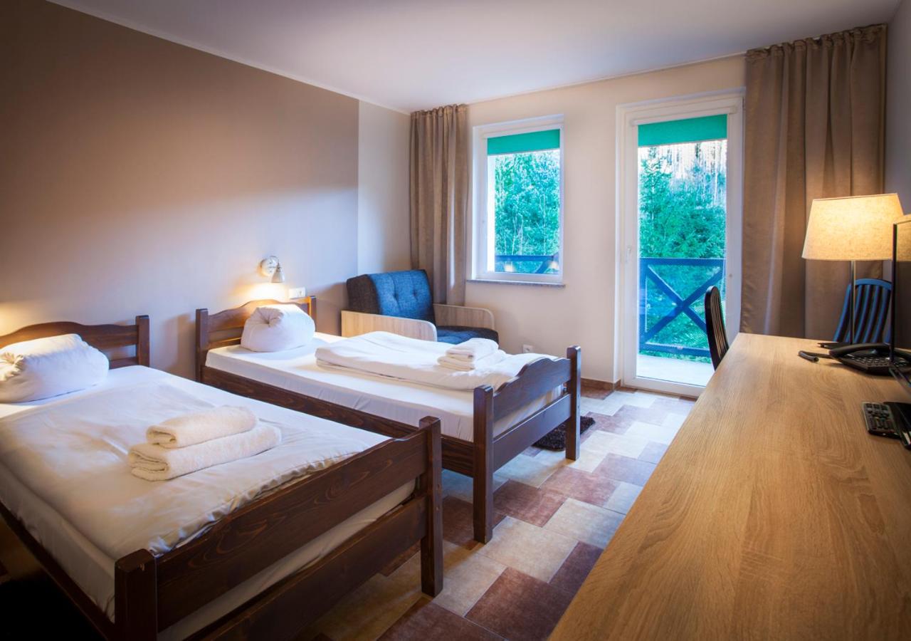 Double or Twin Room photo 3