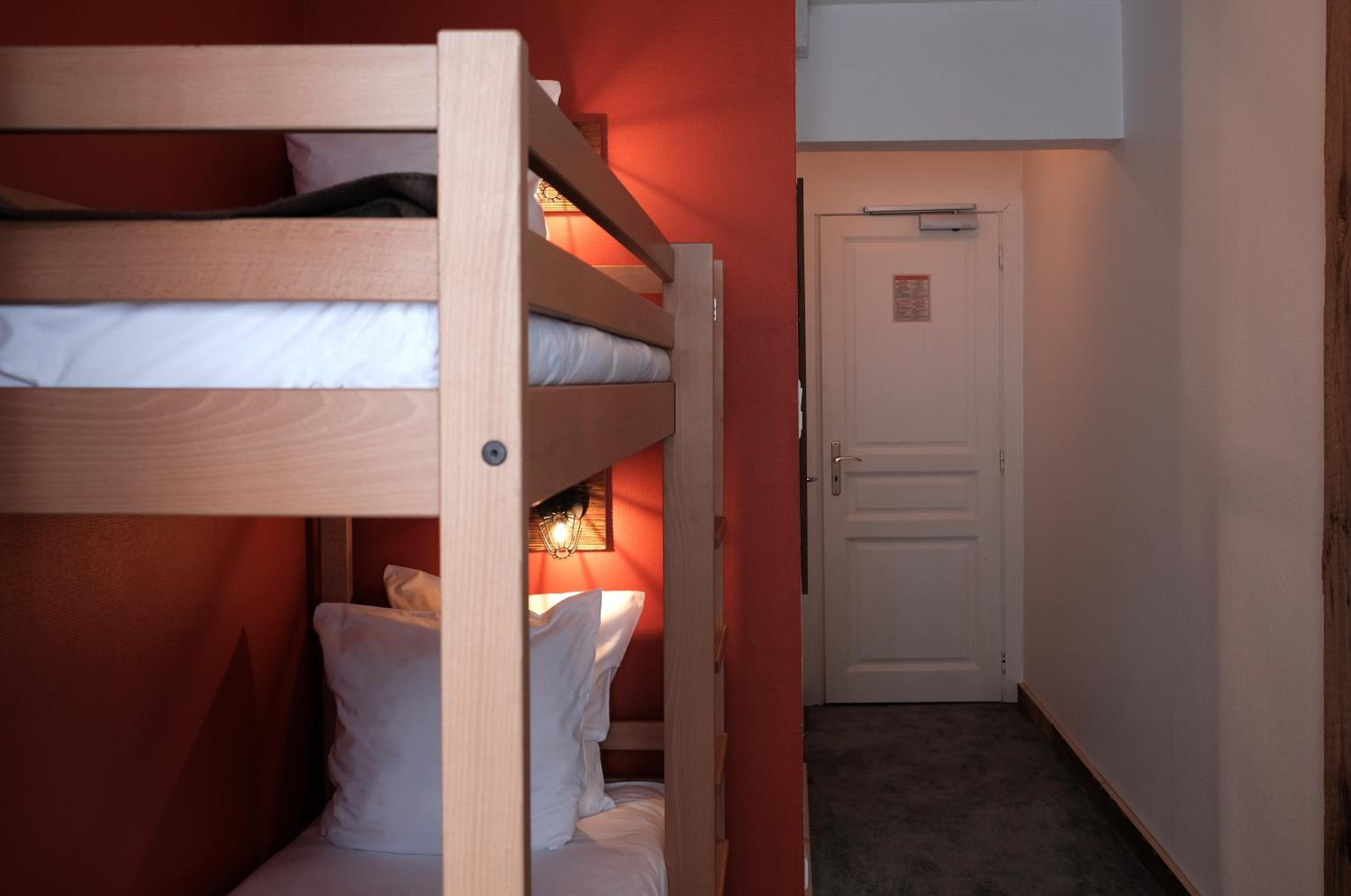 Standard Quadruple Room photo 2