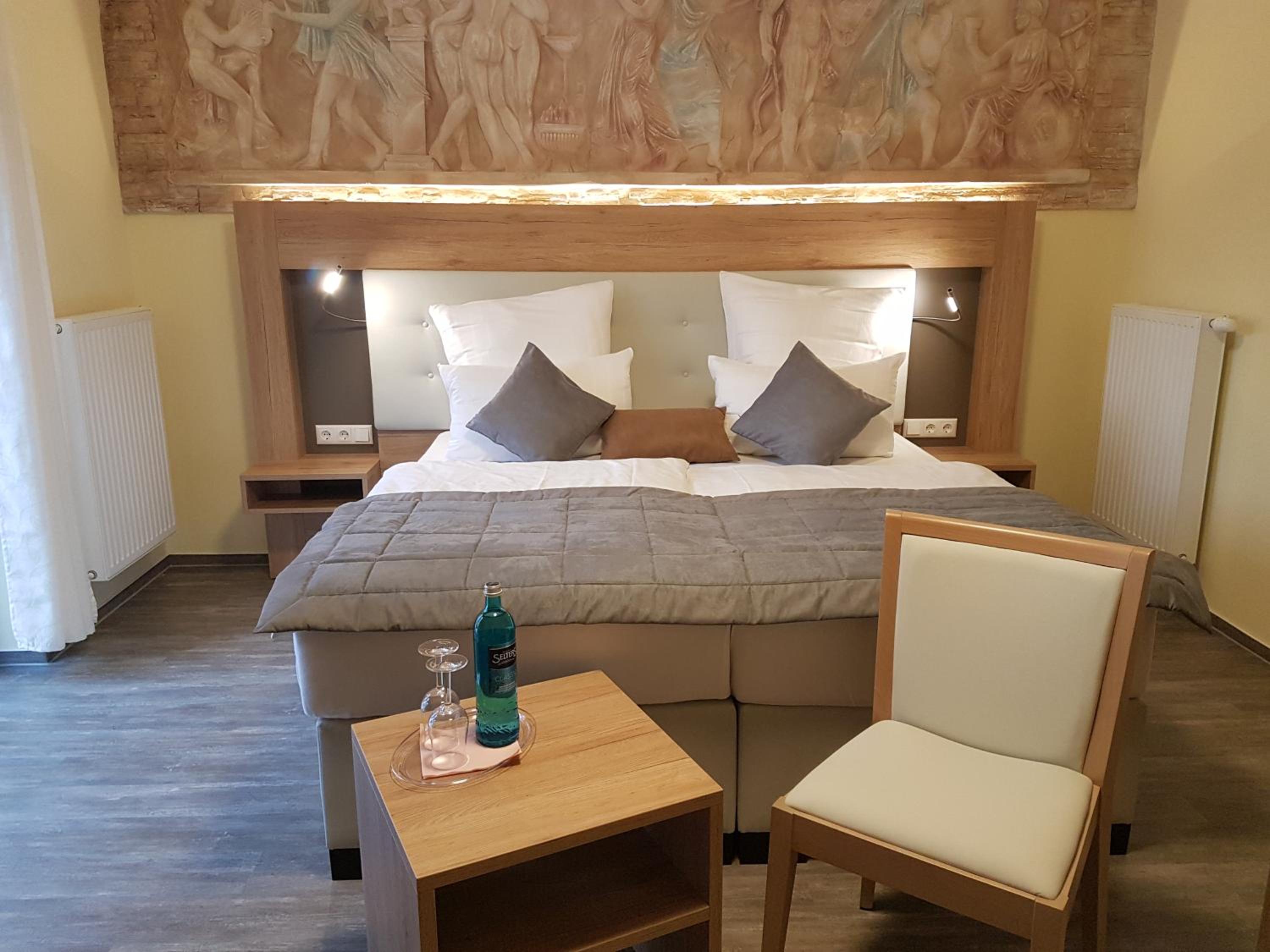 Luxury Triple Room - Photo 12