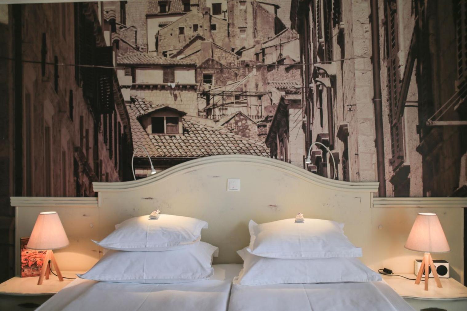 Budget Double Room photo 2