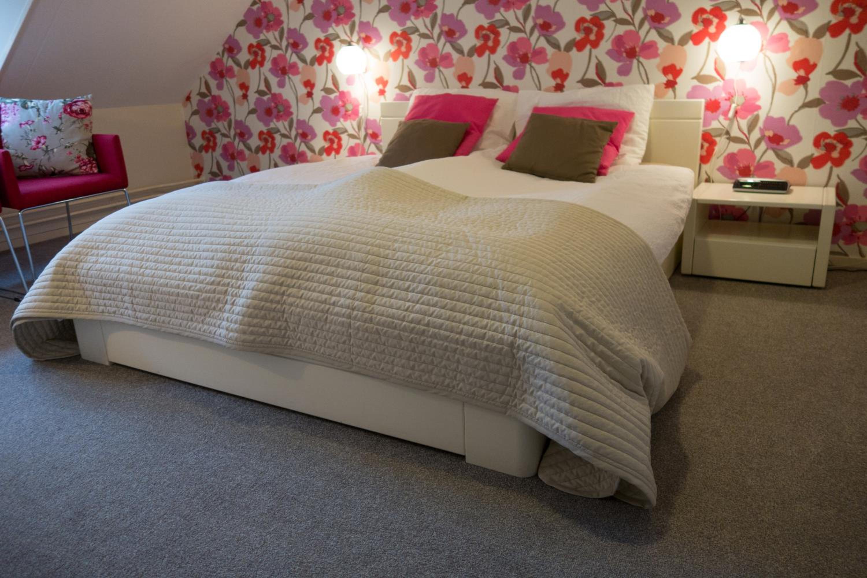 Standard Double Room - Photo 6