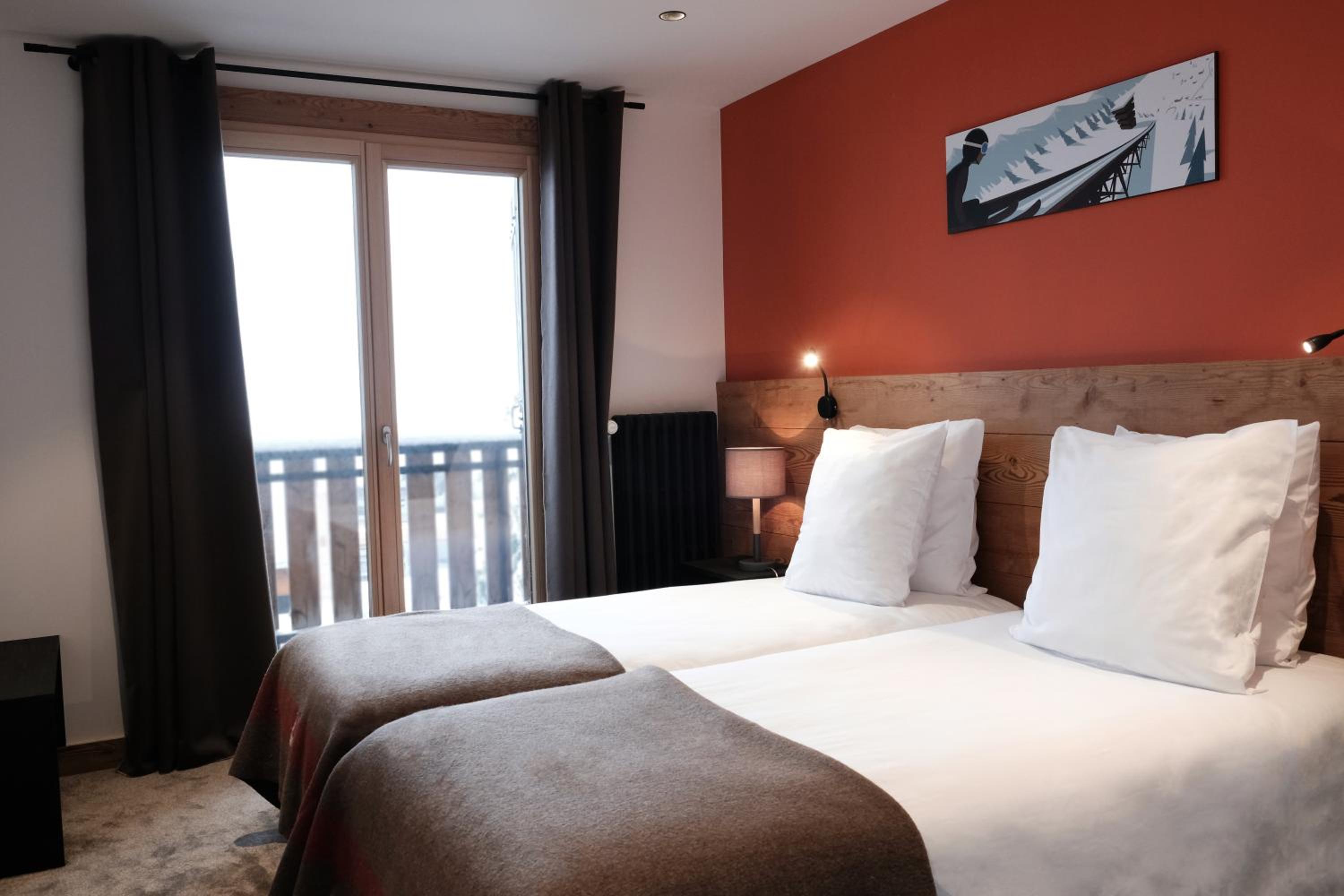 Double Room with Mountain View