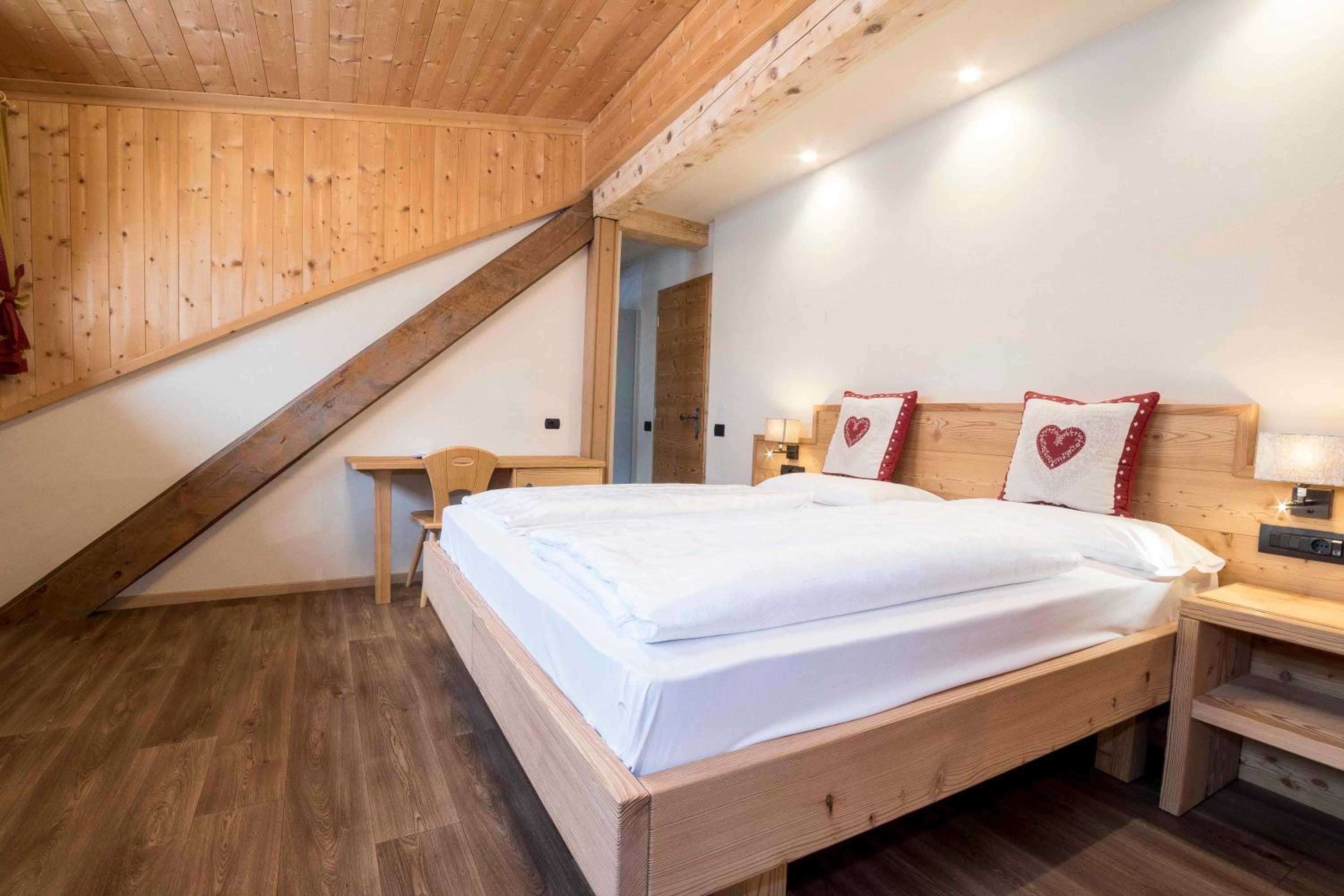 Double Room - Attic photo 3