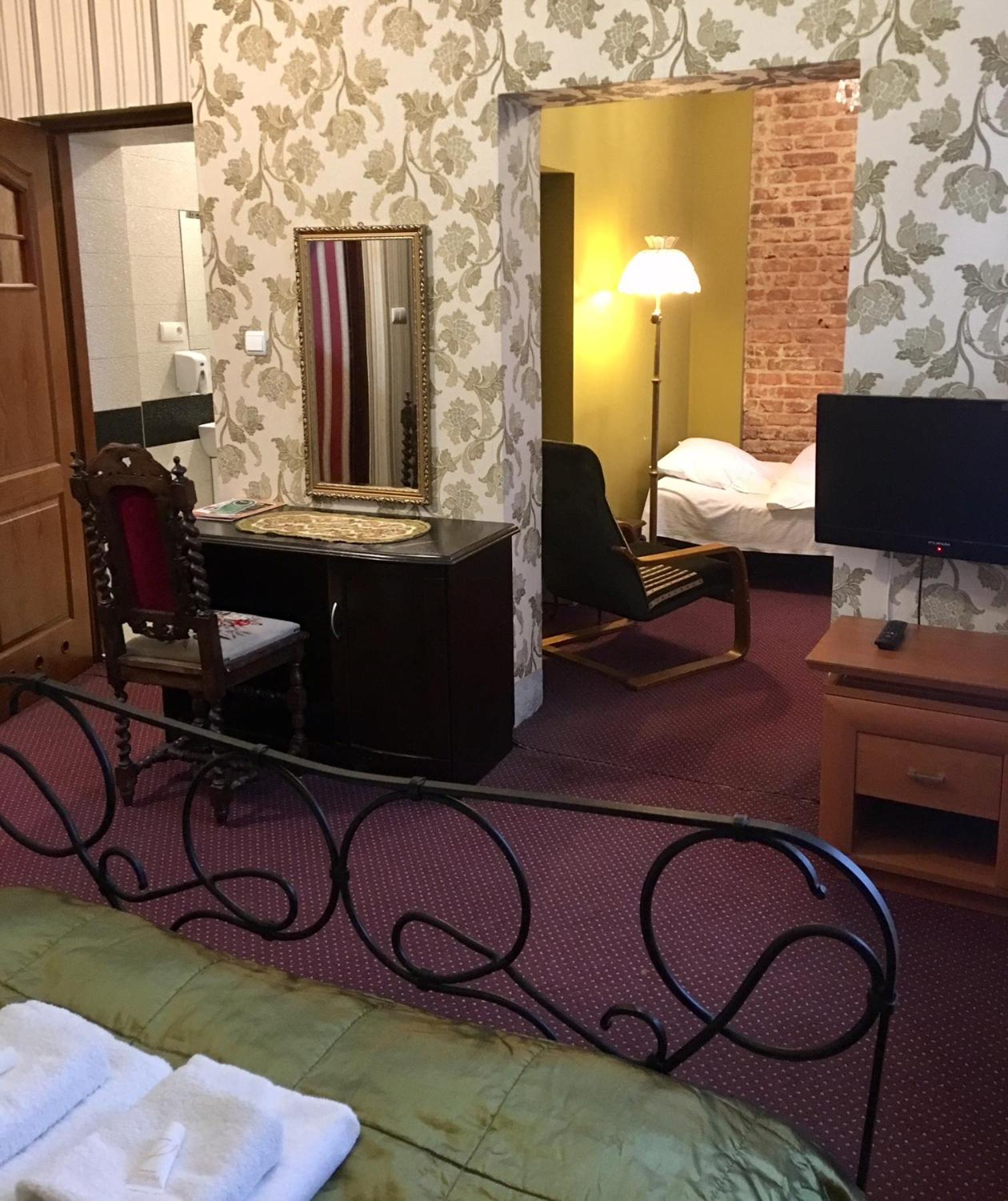 Triple Room - Photo 1