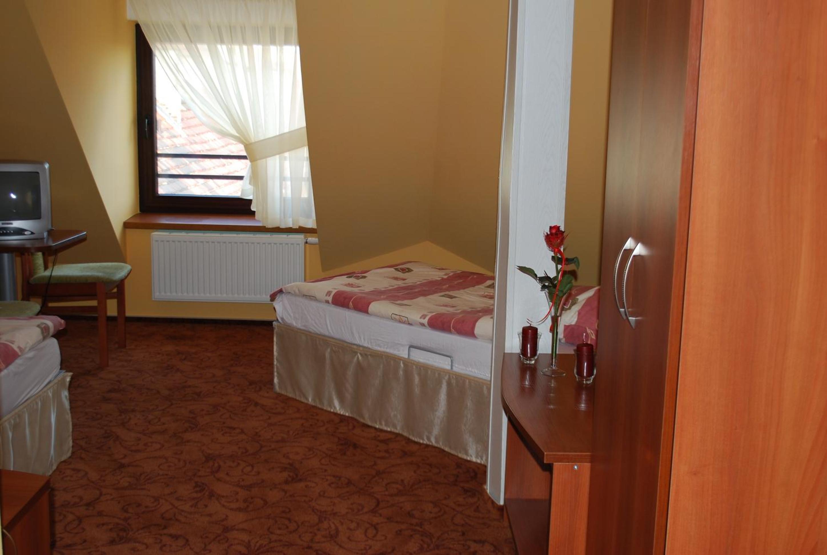 Single Room photo 3