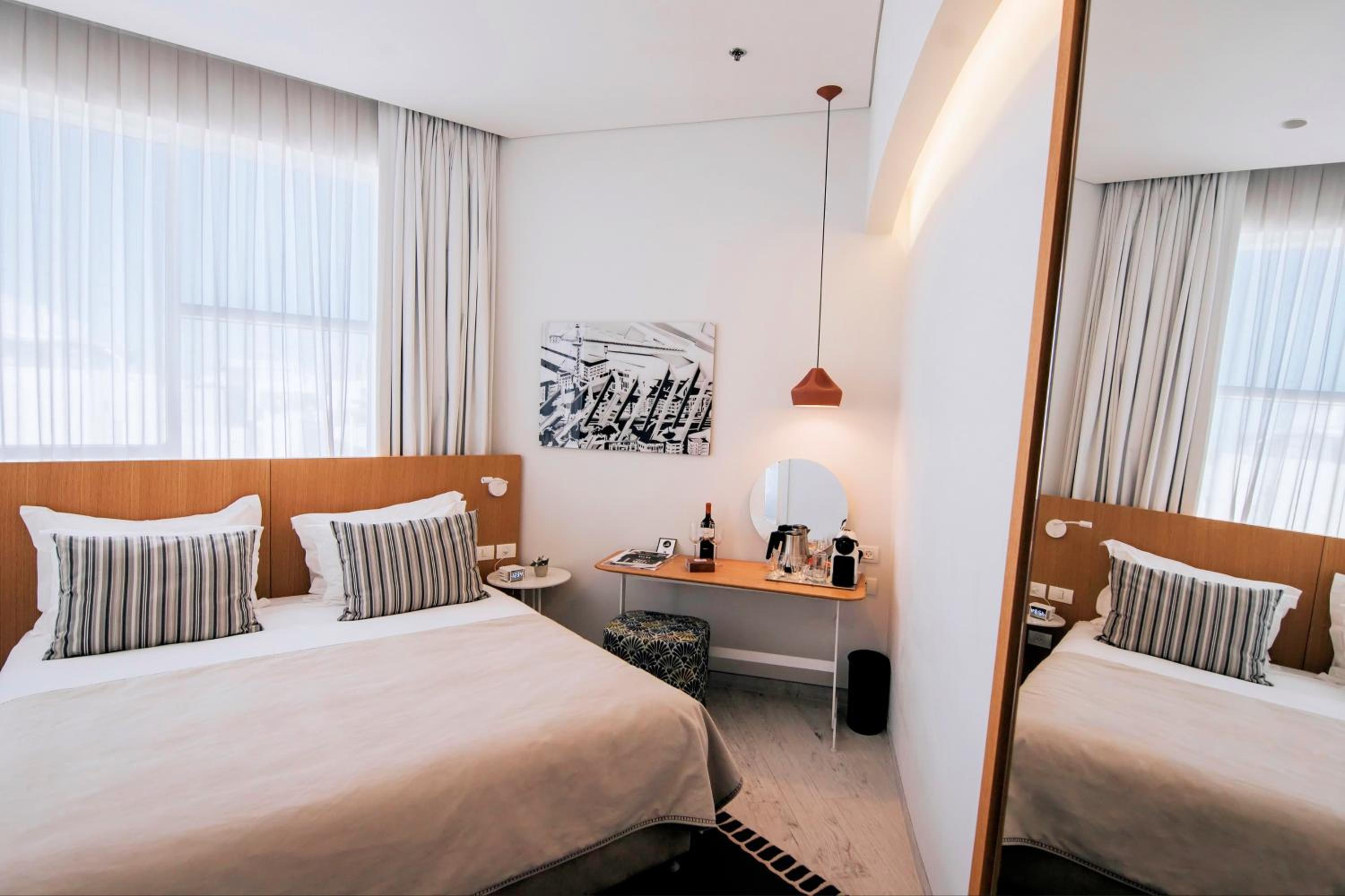 Double or Twin Room photo 2