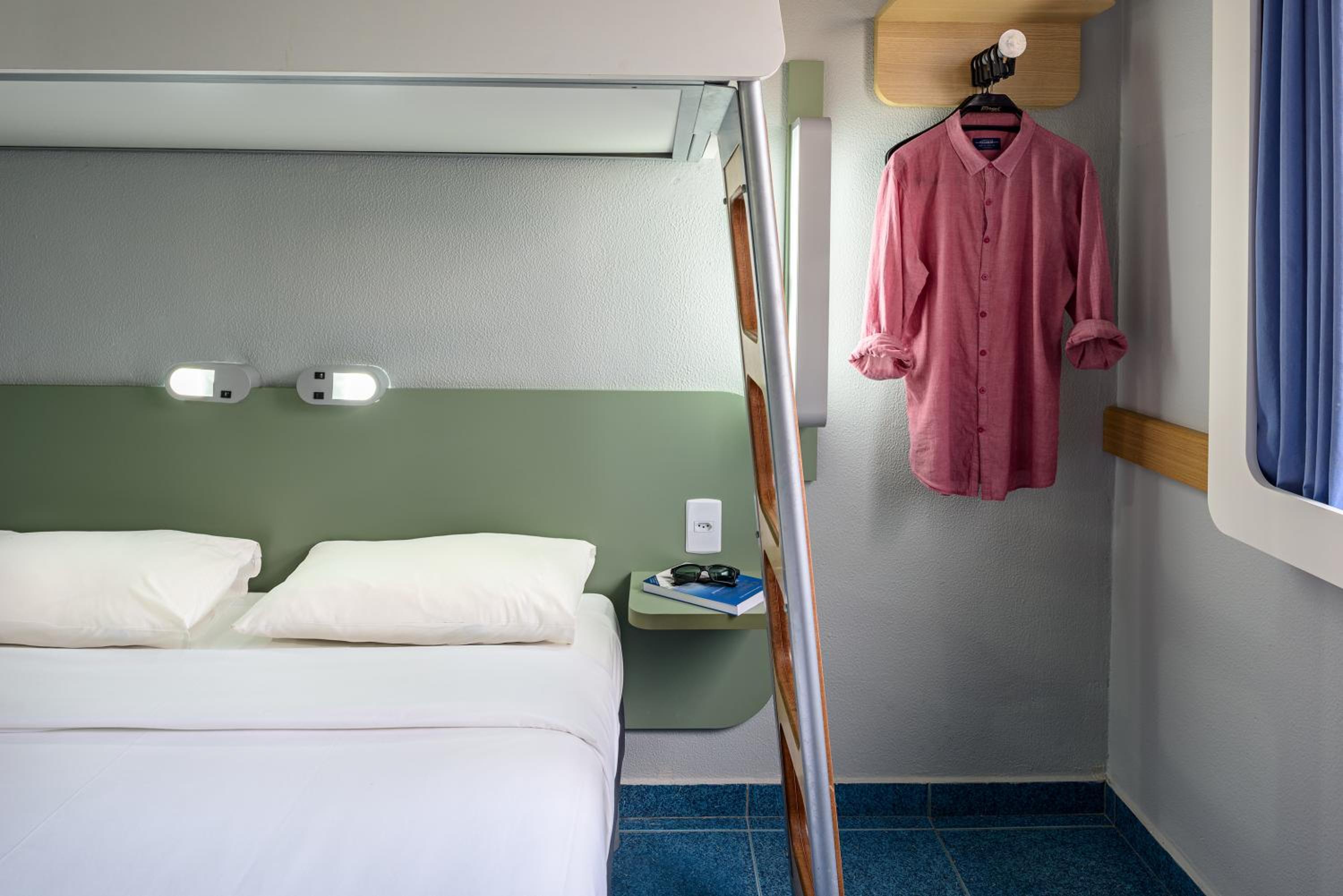 Double Room with Extra Bed photo 1