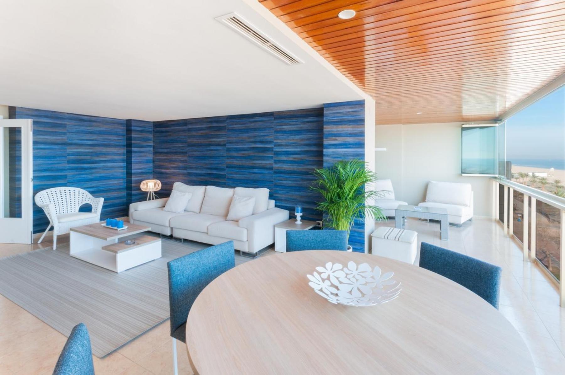 Apartamento con vista al mar