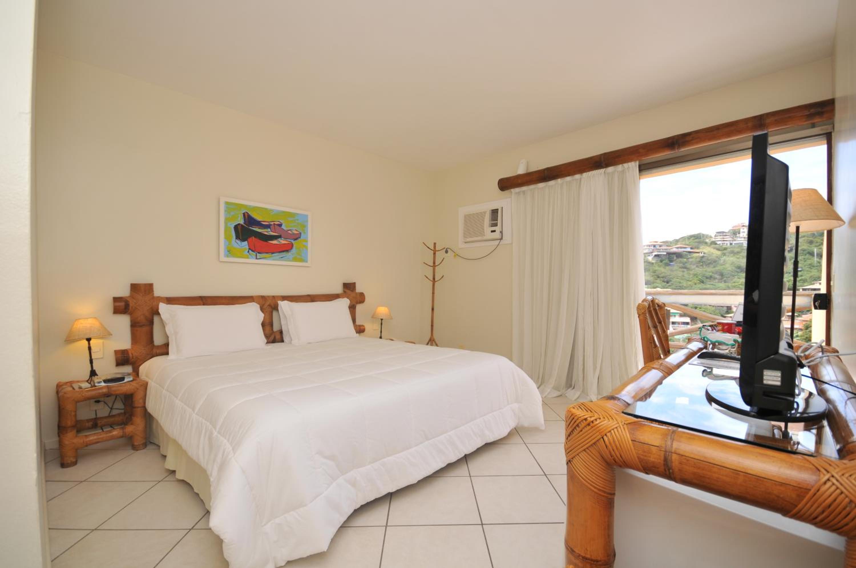 Standard Double Room with Balcony and Side Sea View  photo 1