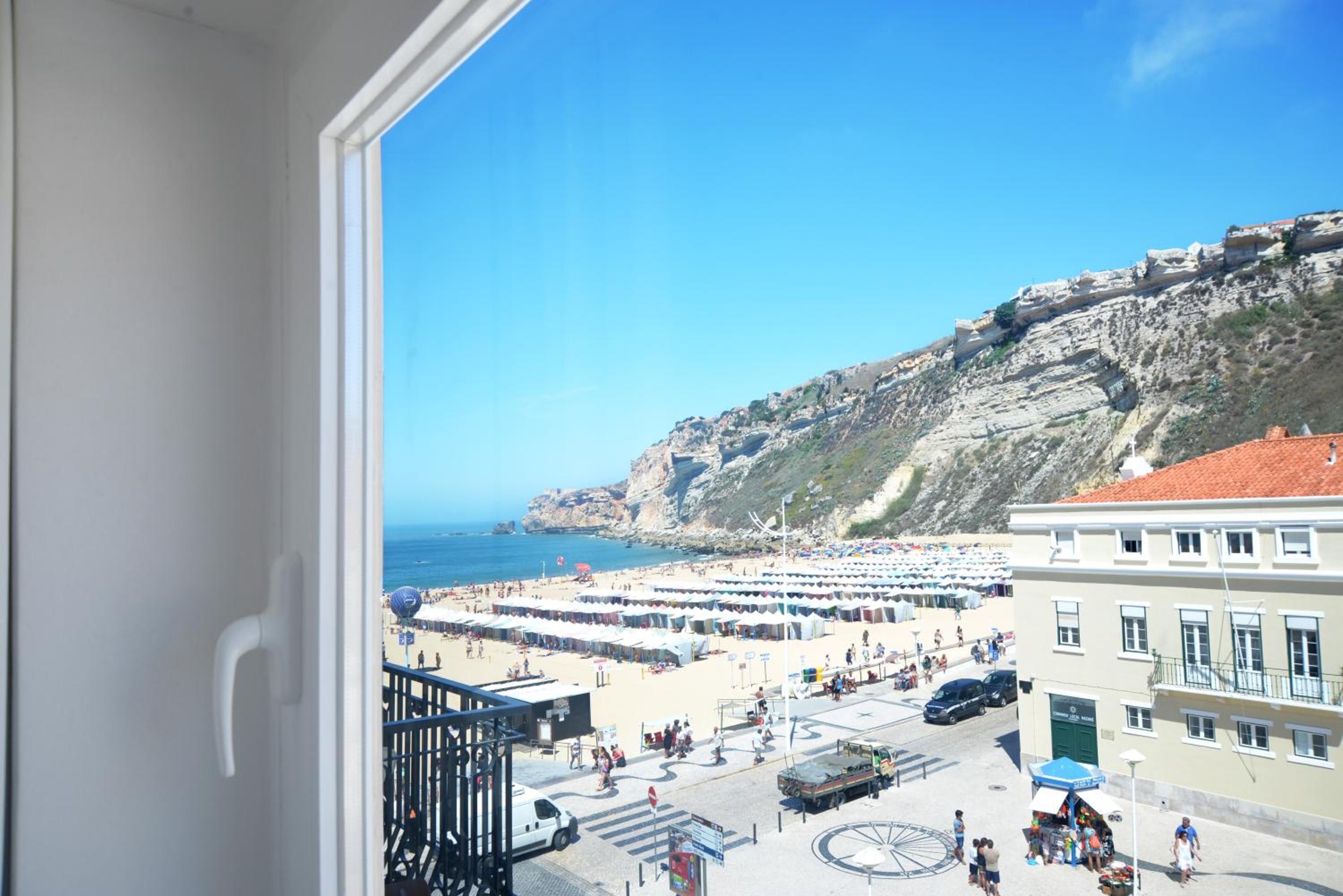 Double Room with Side Sea View photo 2