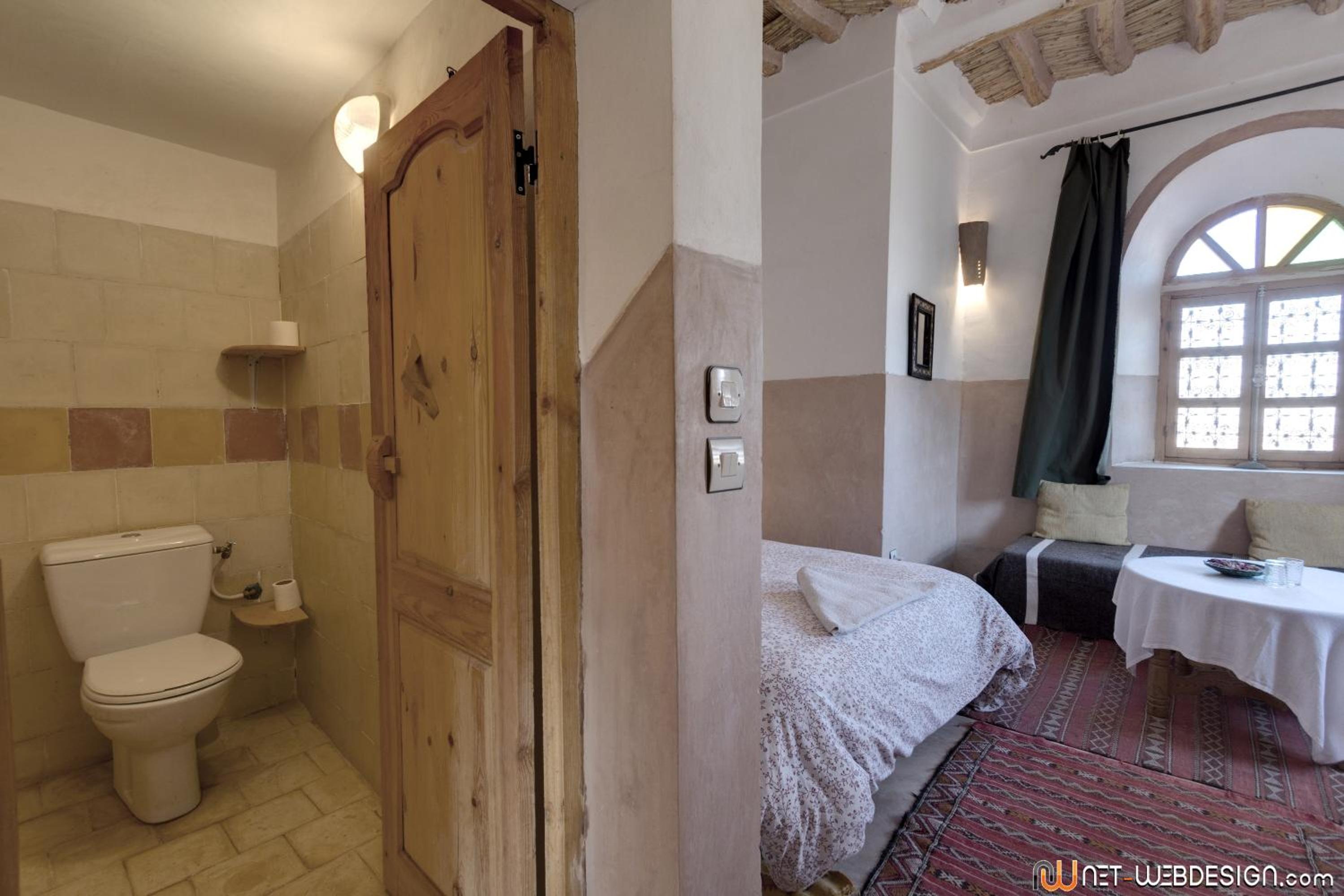 Standard Double Room - Photo 5