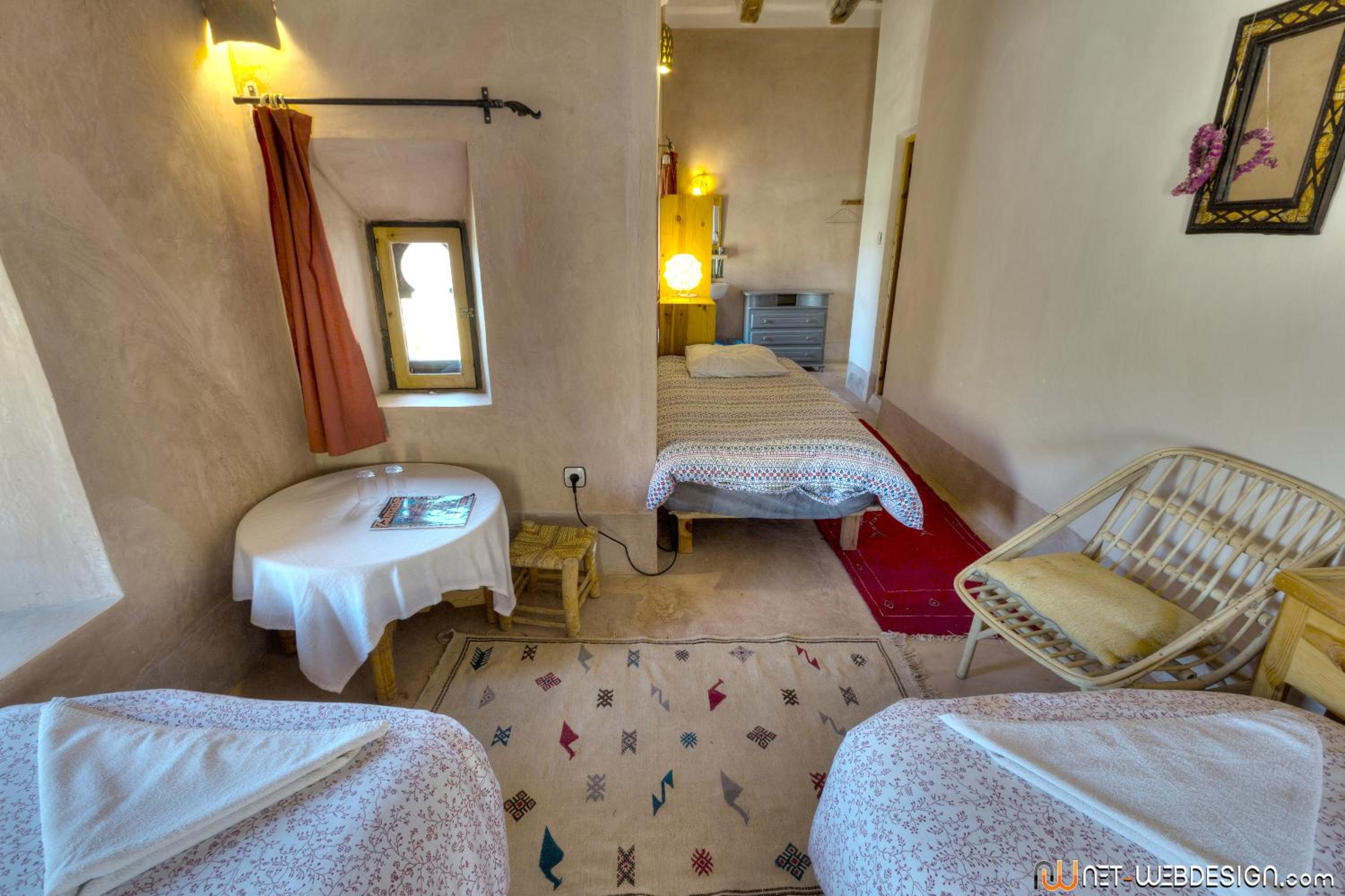 Standard Double Room - Photo 7