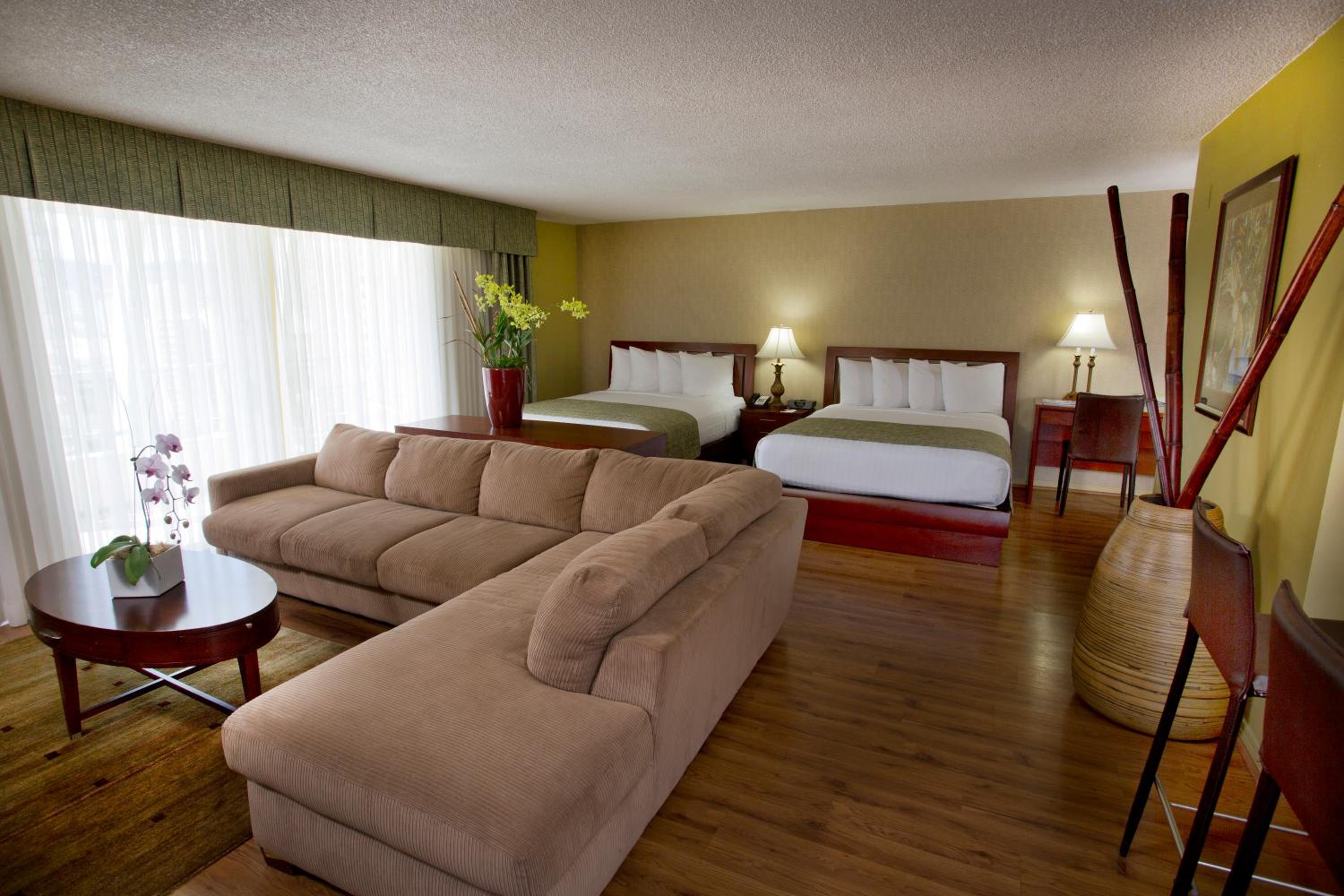 Studio Suite with Two Queen Beds - Non-Smoking - Photo 1