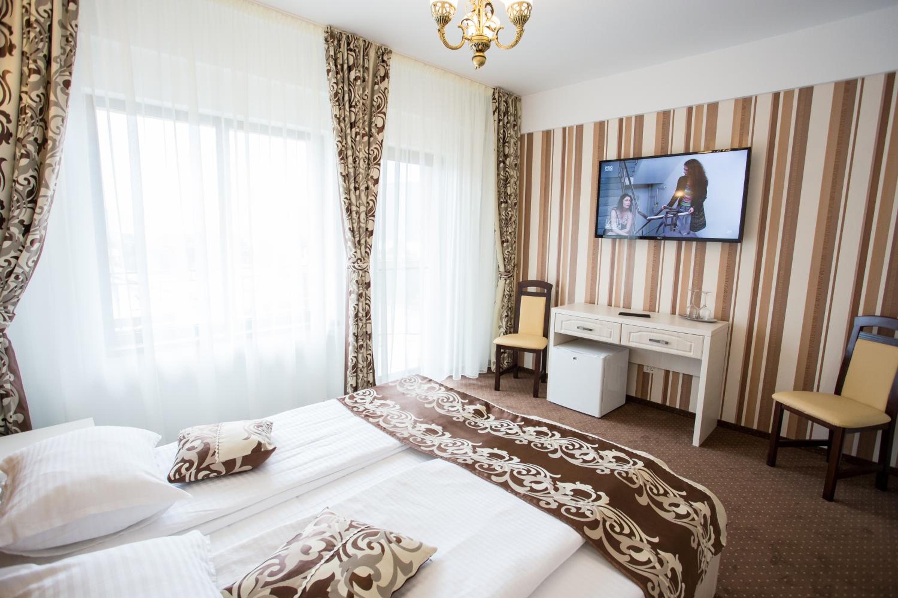 Double Room with Balcony photo 3