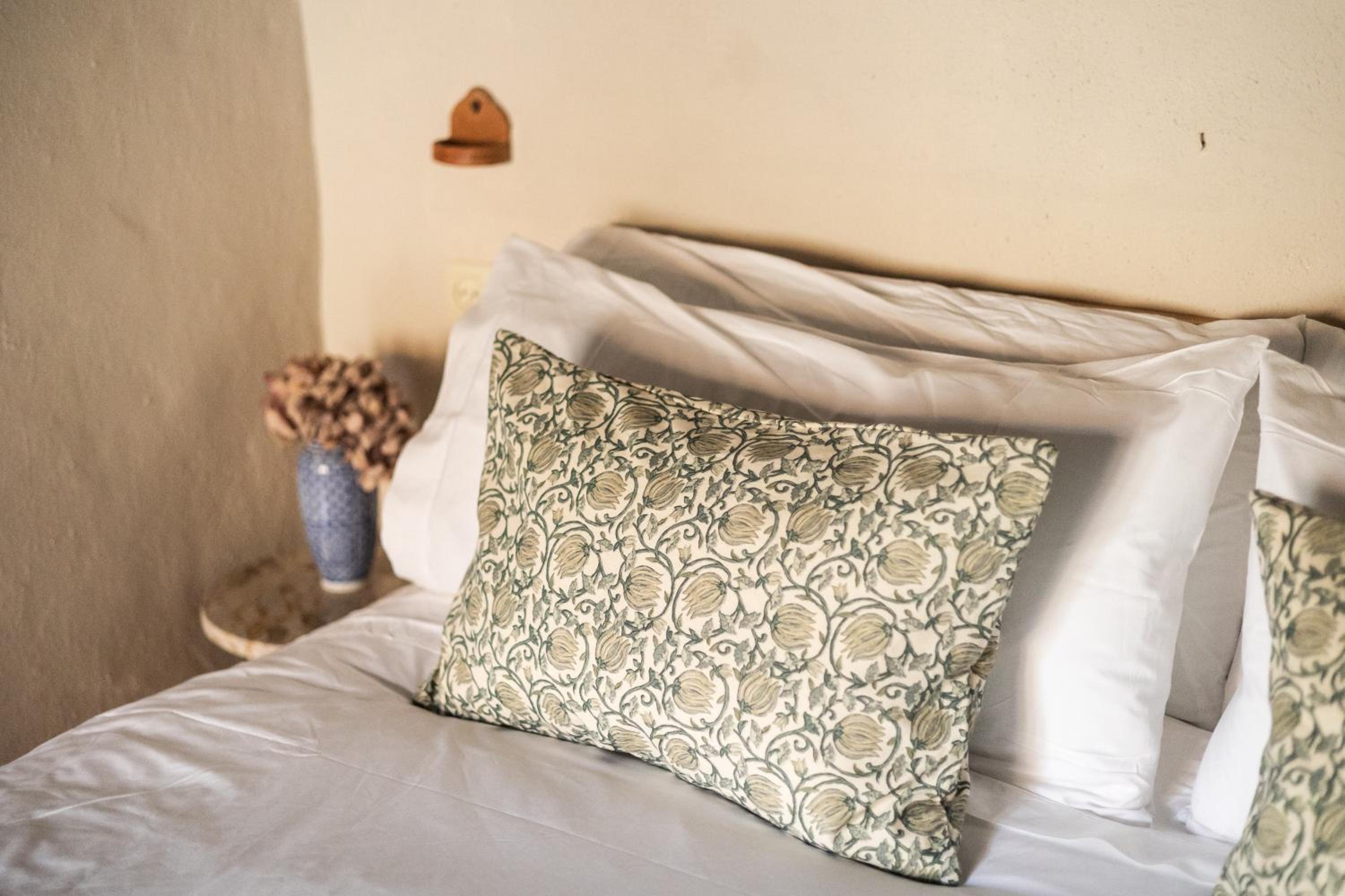 Standard Double or Twin Room with Garden View photo 3