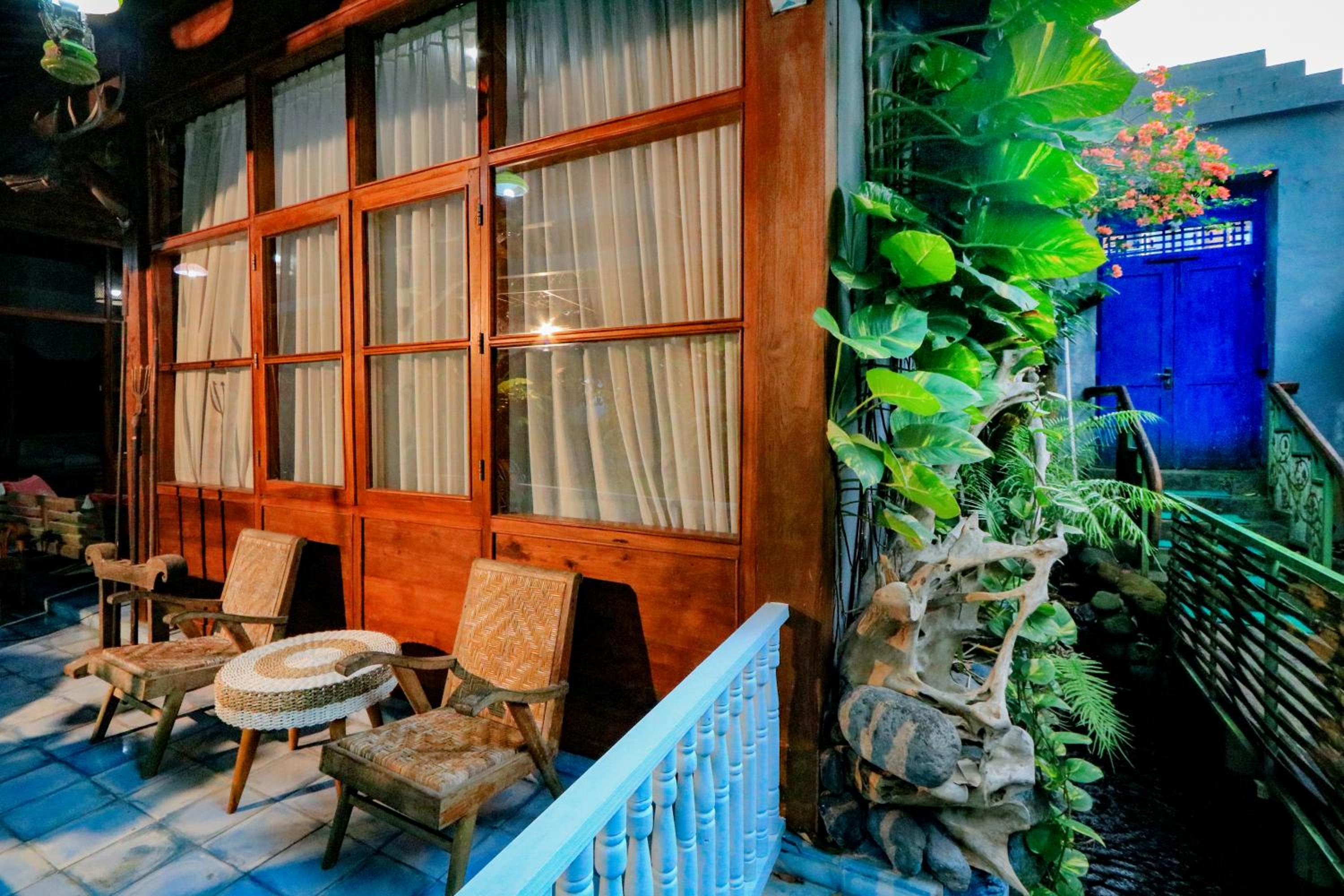 Double Room with Patio