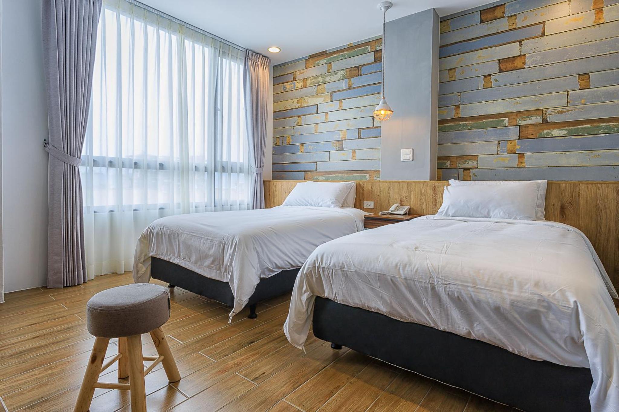 Standard Twin Room photo 1