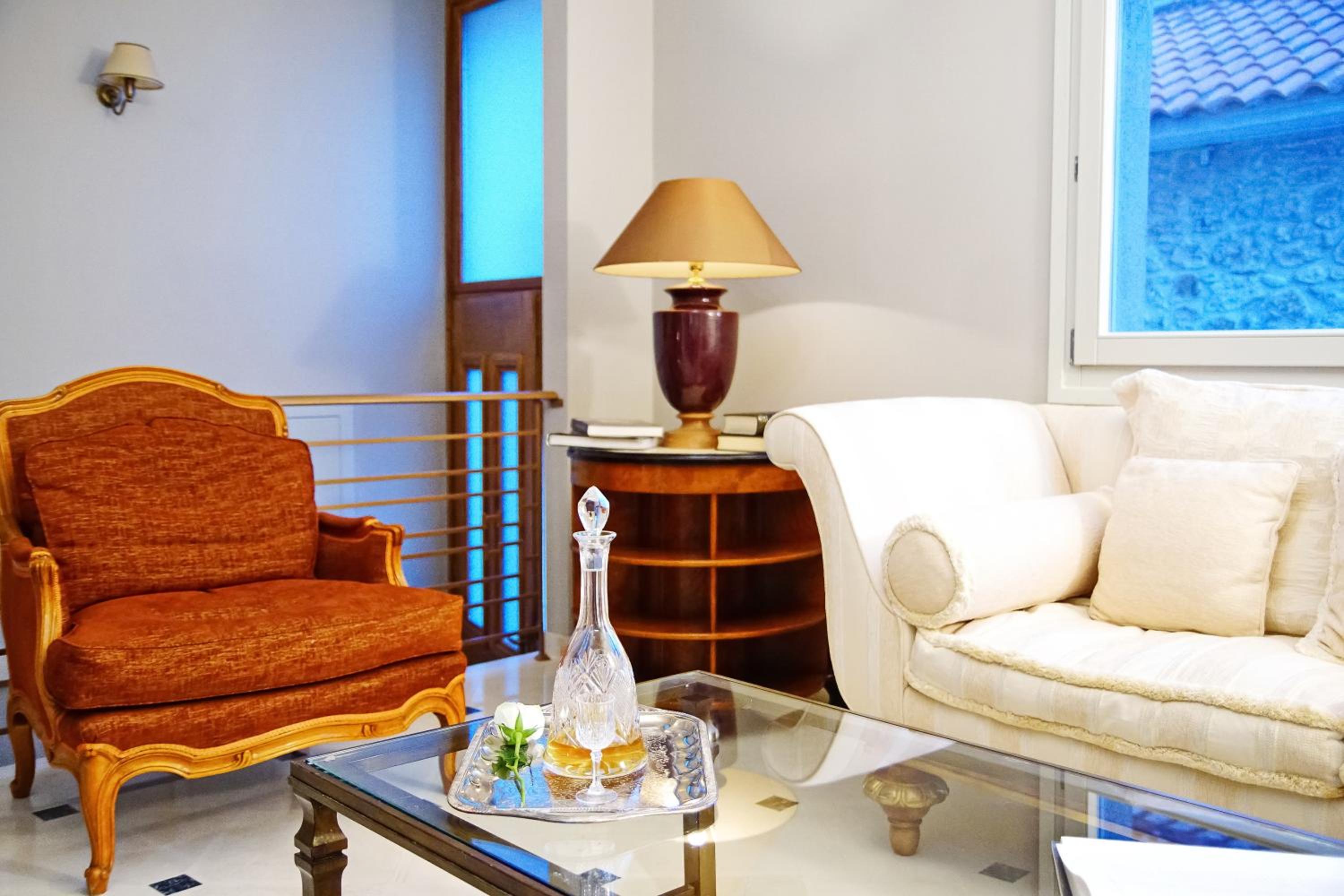 Double Room - Photo 1