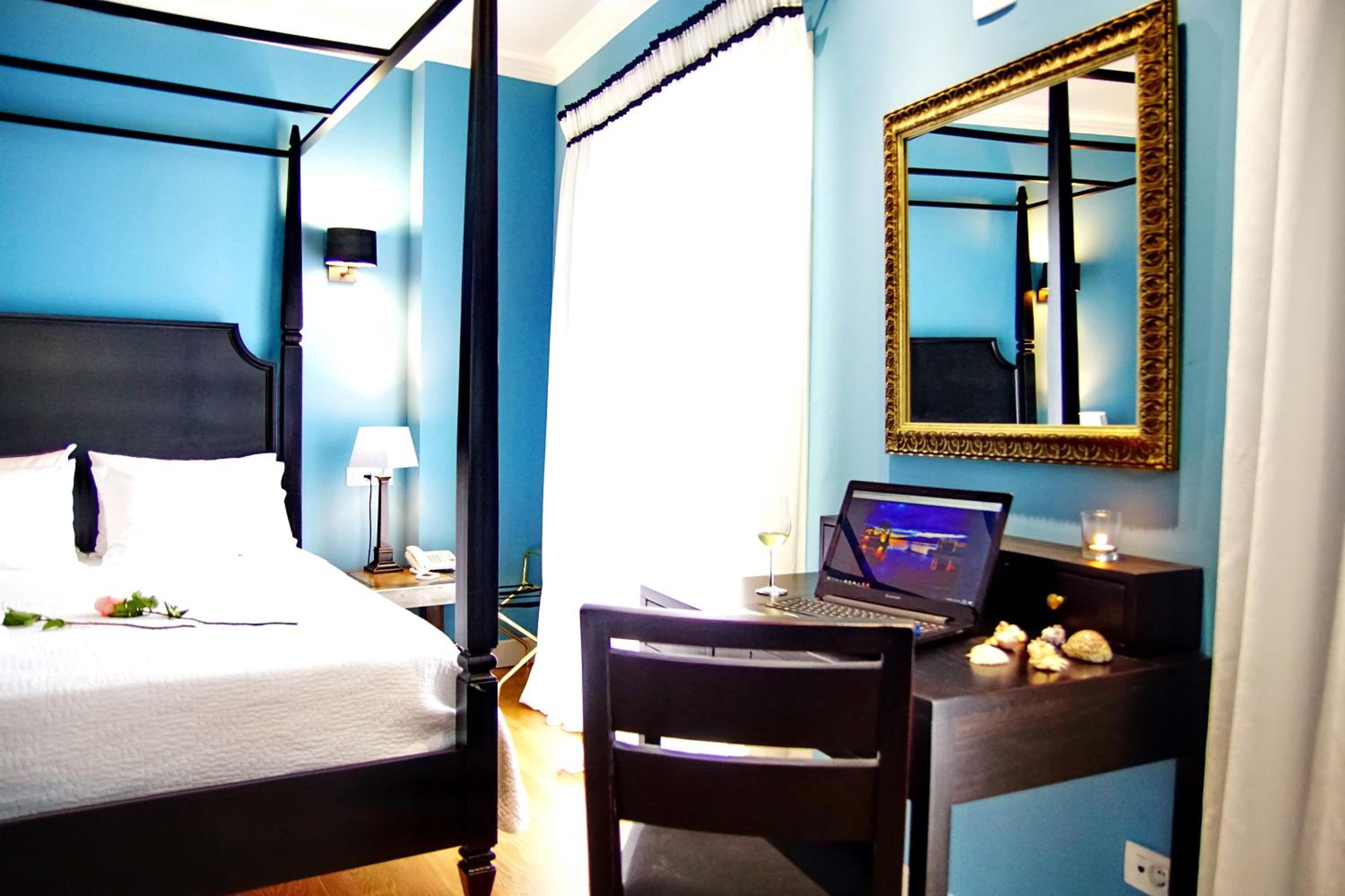 Double Room - Photo 14