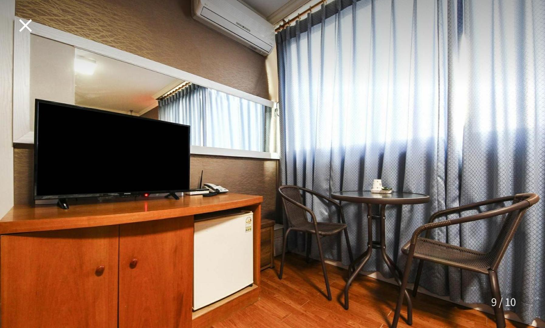 Twin Room - Photo 4