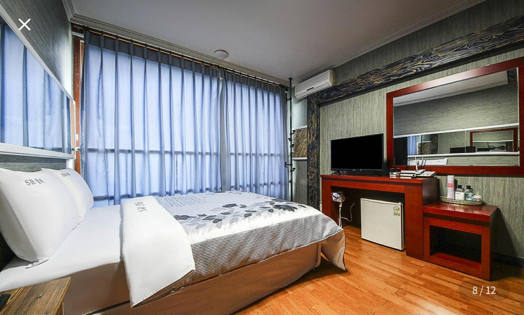Double Room - Photo 4