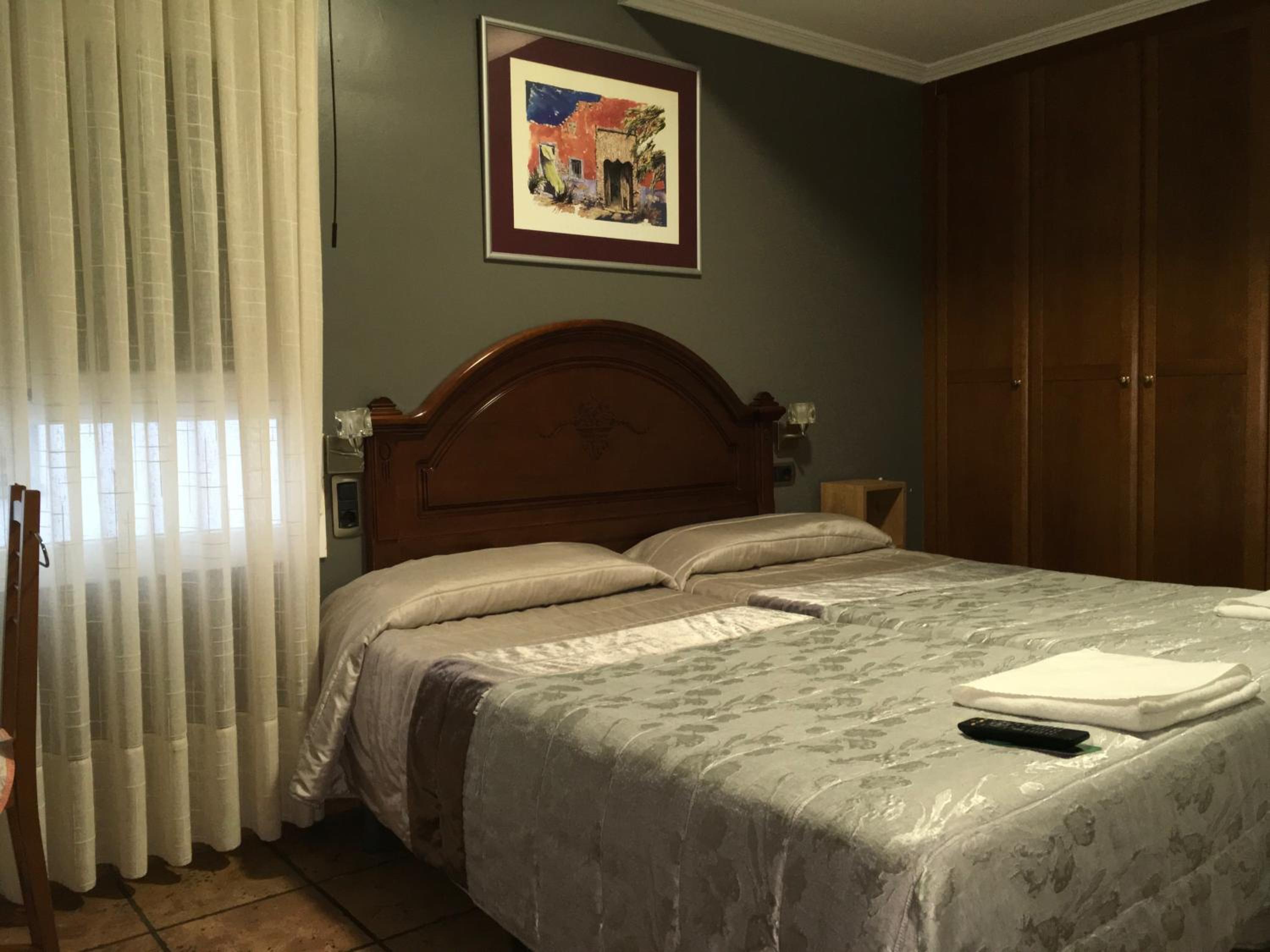 Habitación Doble con Baño Privado